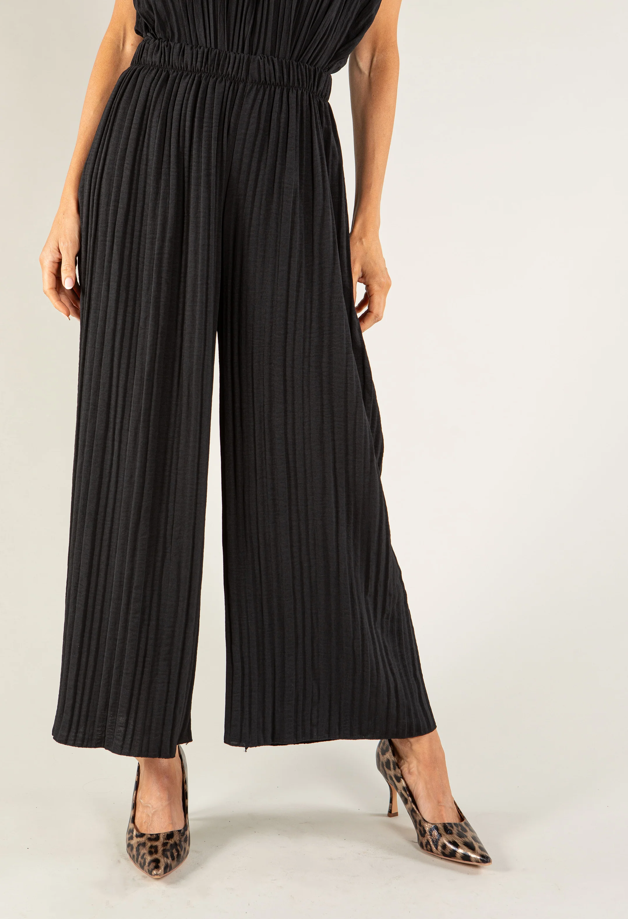 Plisse Pleated Co-Ord - Image 6
