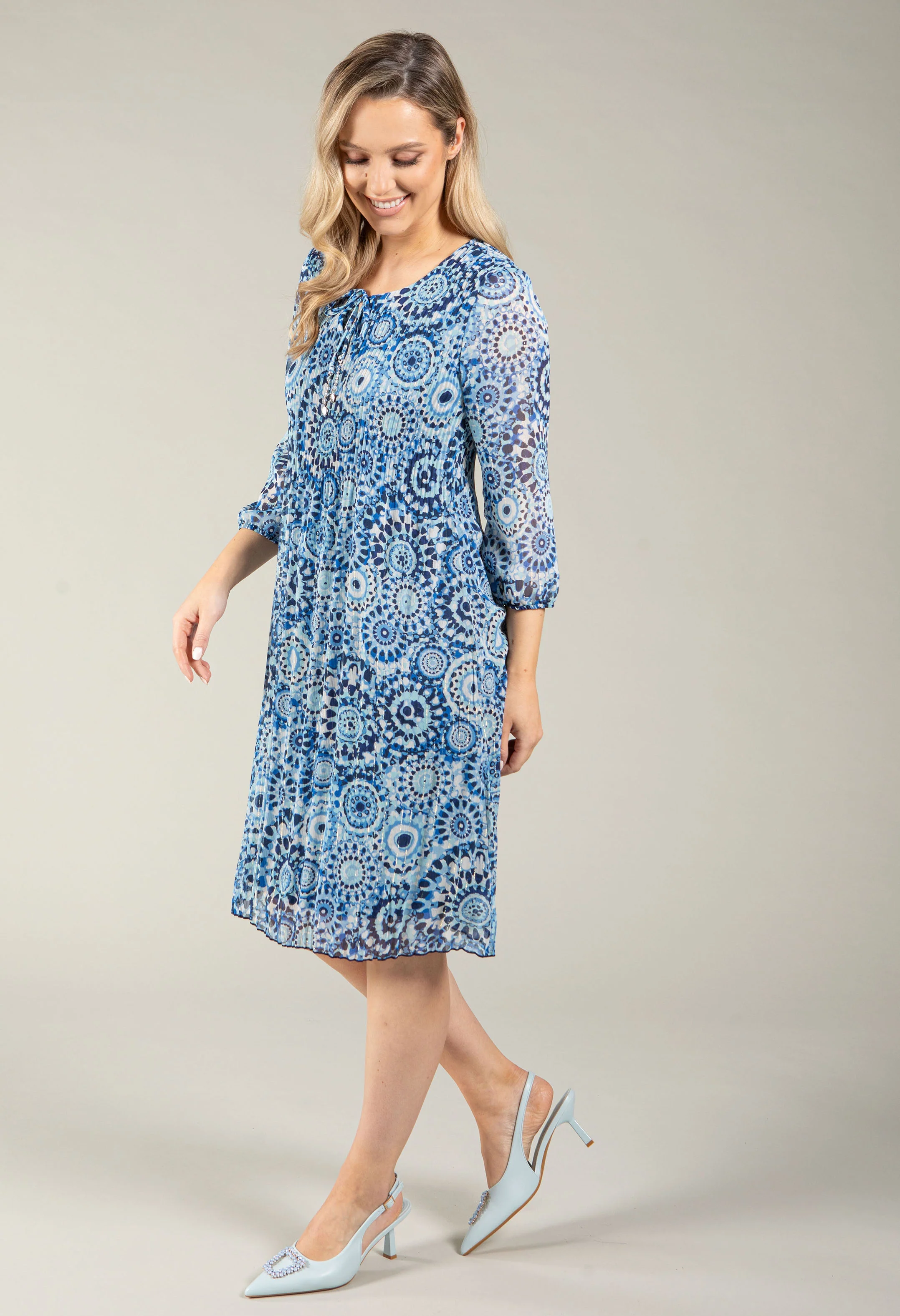 Plisse Pleated Mosaic Print Dress - Image 3