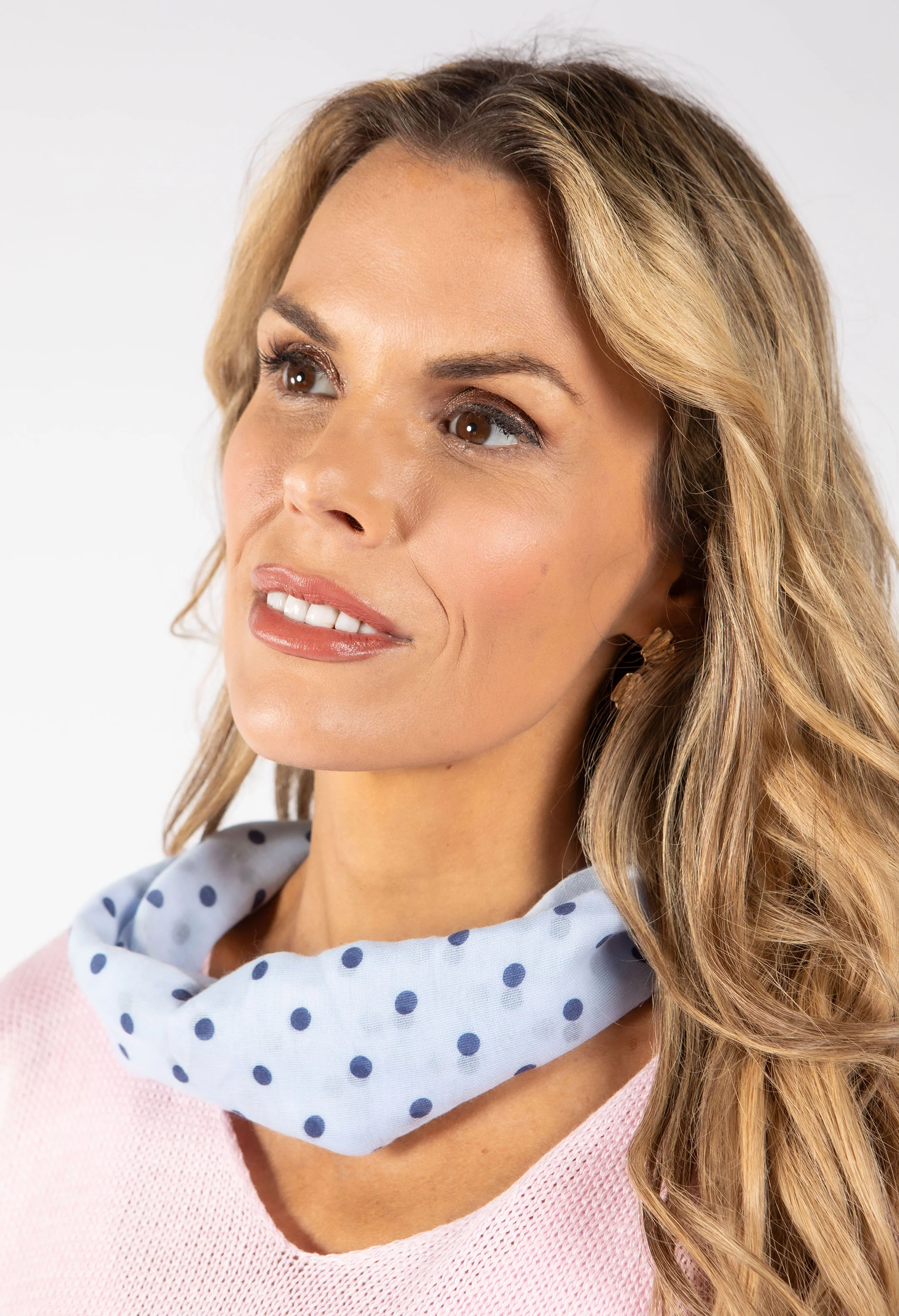 Polka Dot Magnetic Scarf - Image 5