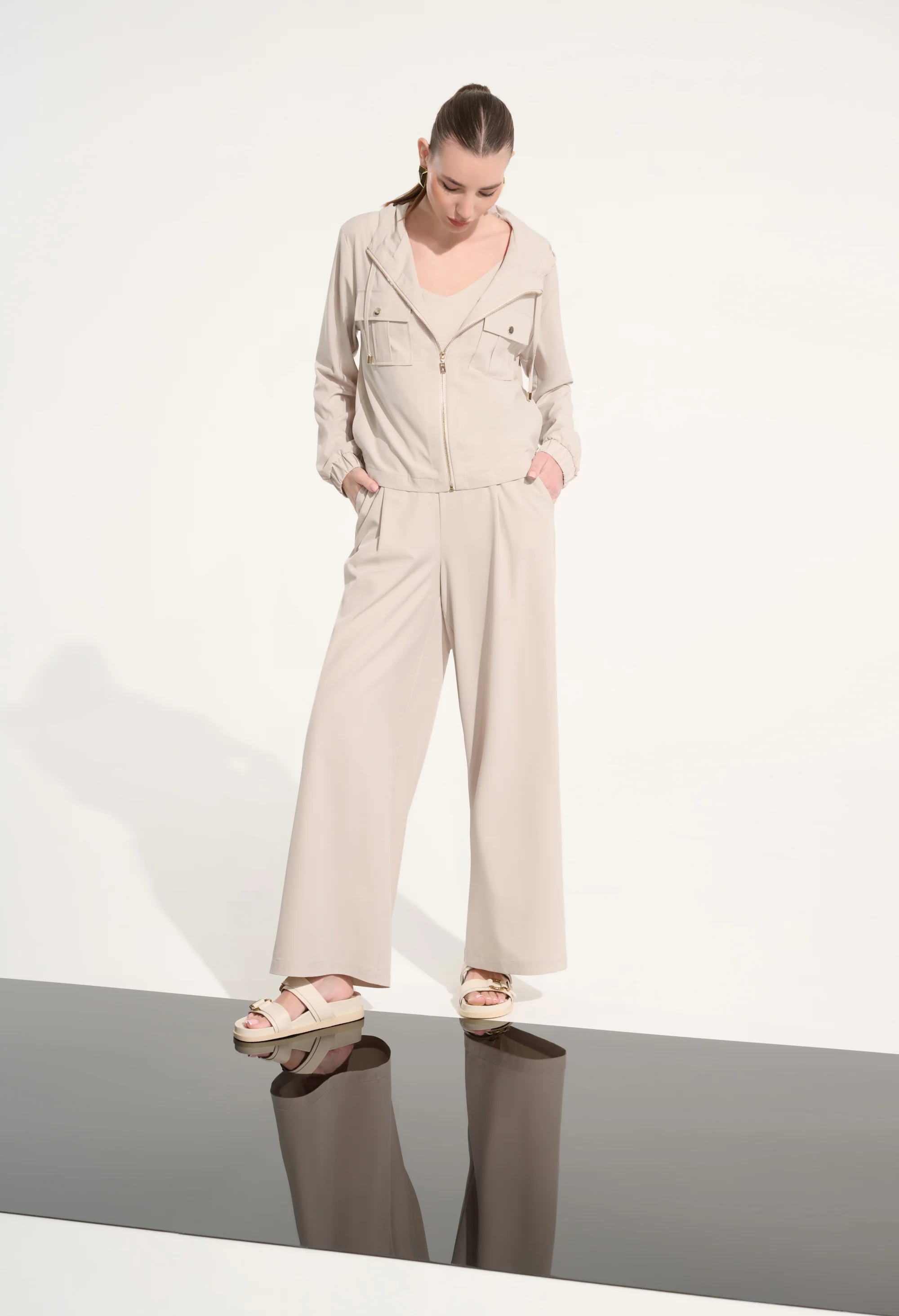 Pull-on Wide Leg Trousers - Image 2