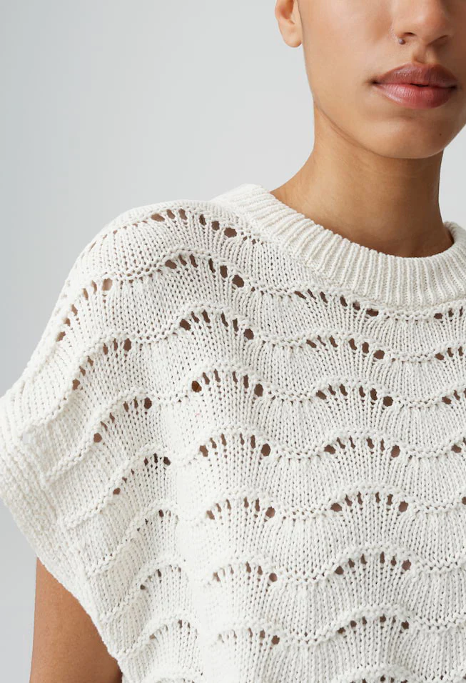 Pydra Summery knitted top - Image 3