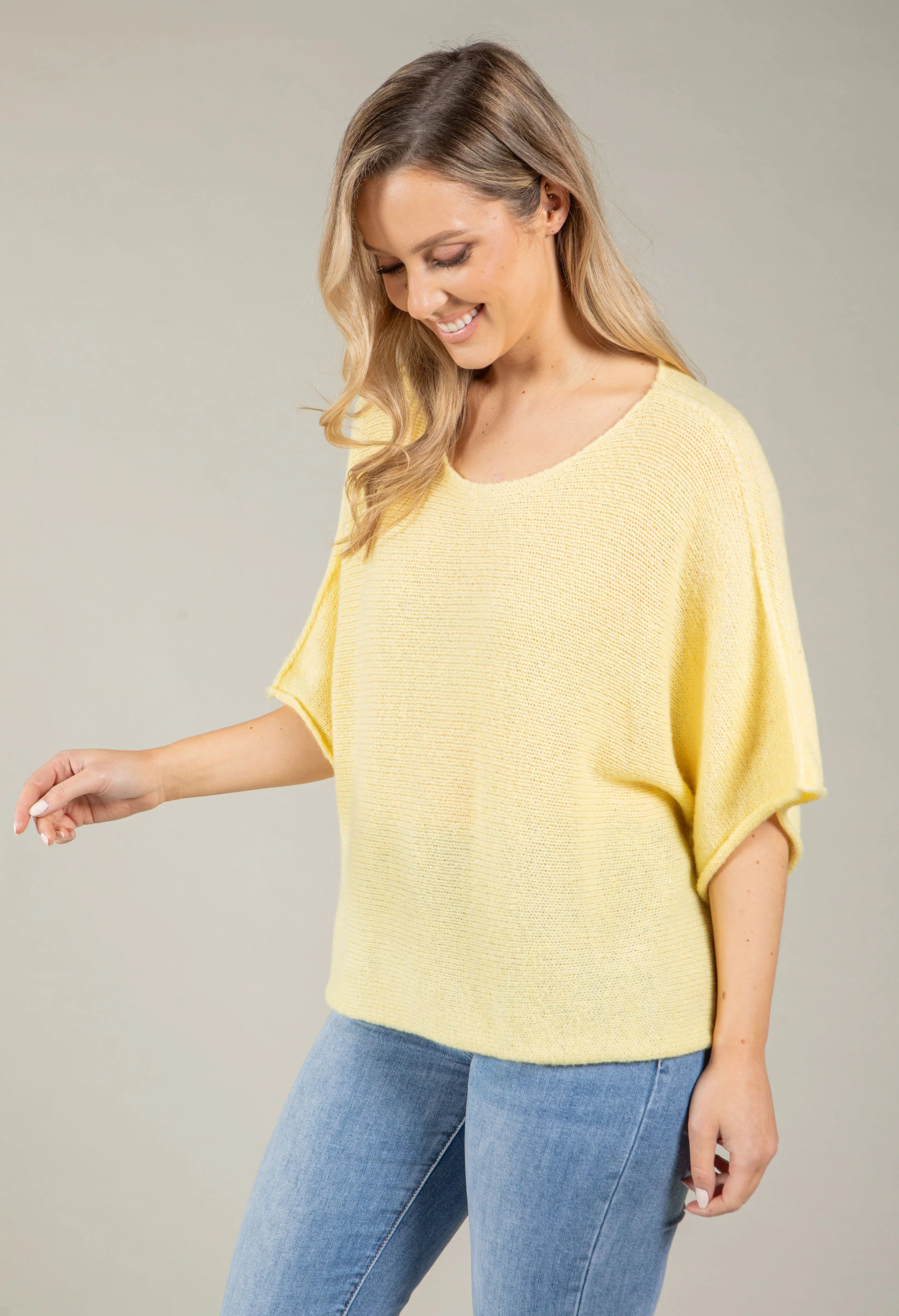 Relaxed Knit Jumper - Image 11