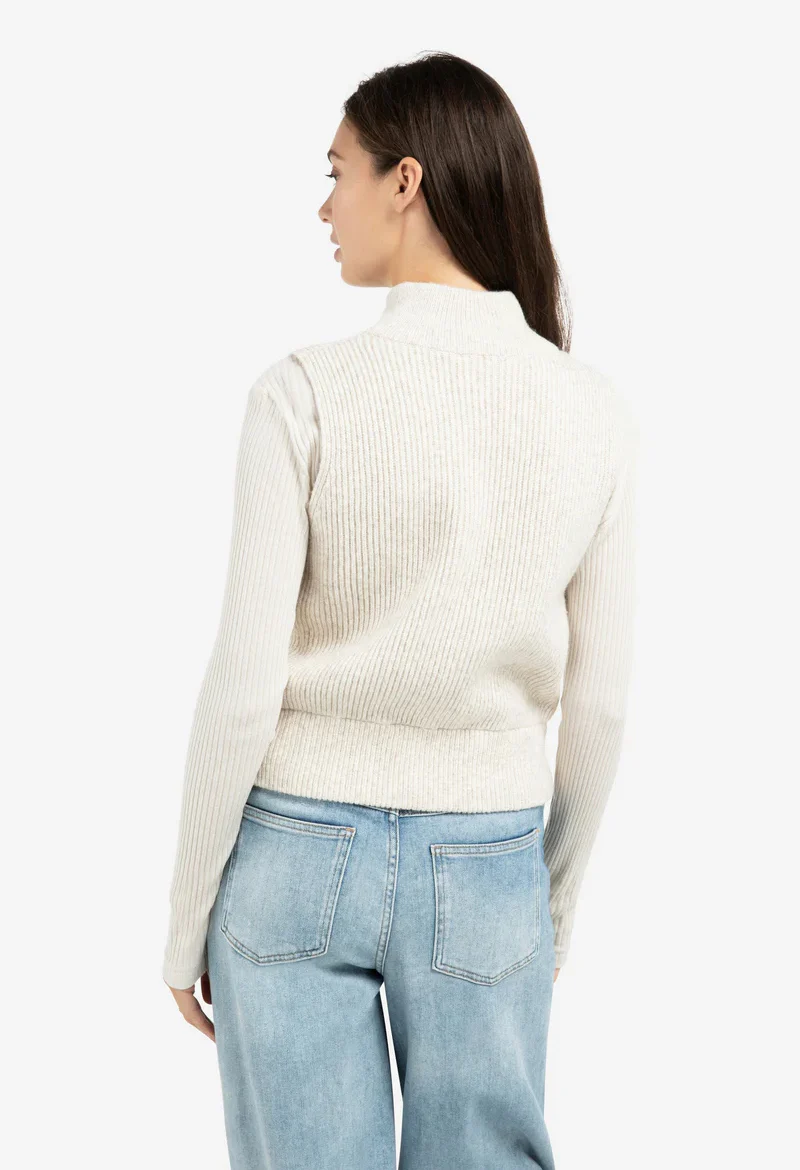 Ribbed Sleeveless Vest - Image 3