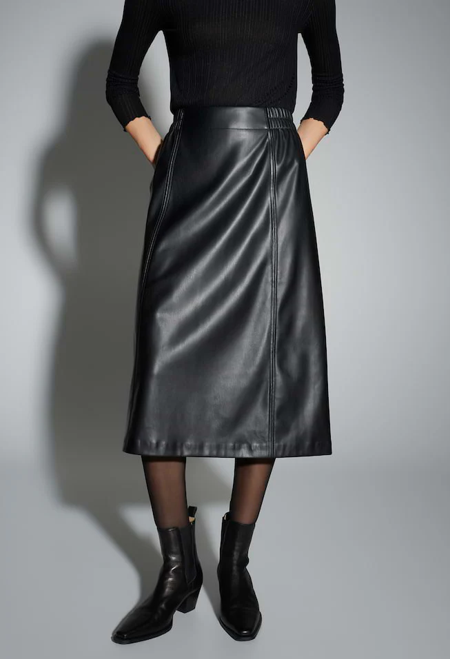 Roga midi skirt in soft faux leather - Image 2