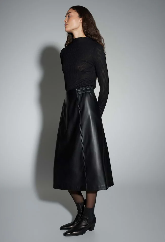 Roga midi skirt in soft faux leather - Image 3