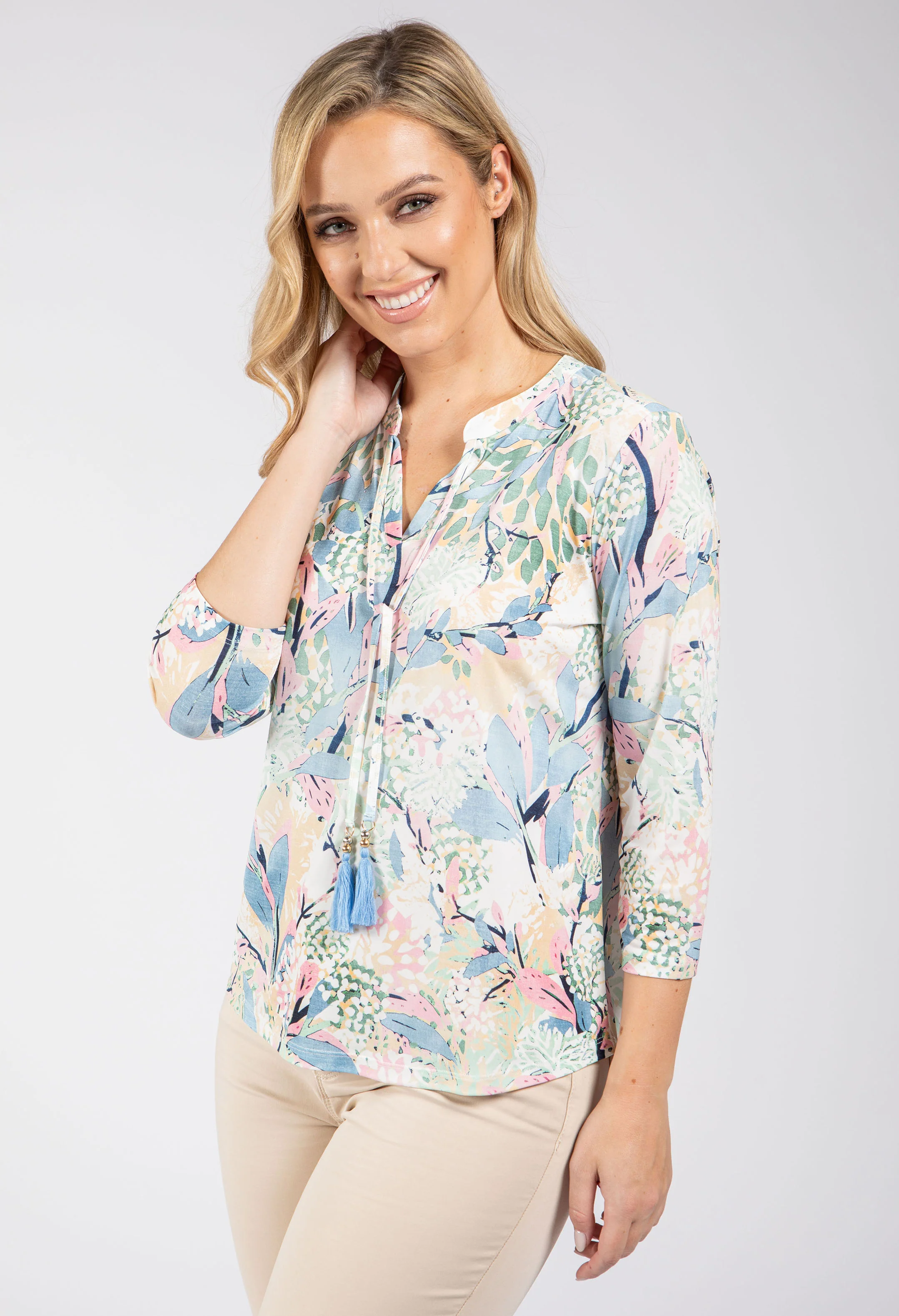 Sara Leaf Print Blouse - Image 4