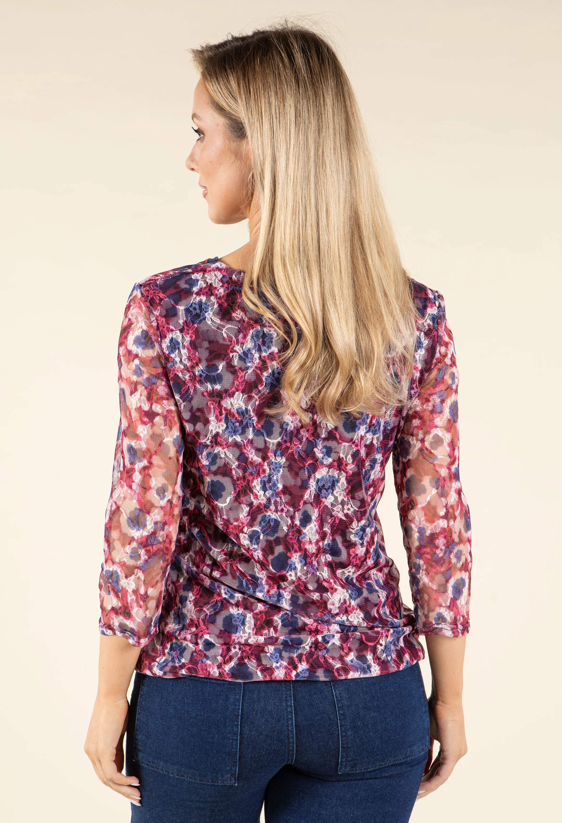 Scallop Neckline Lace Blouse - Image 4