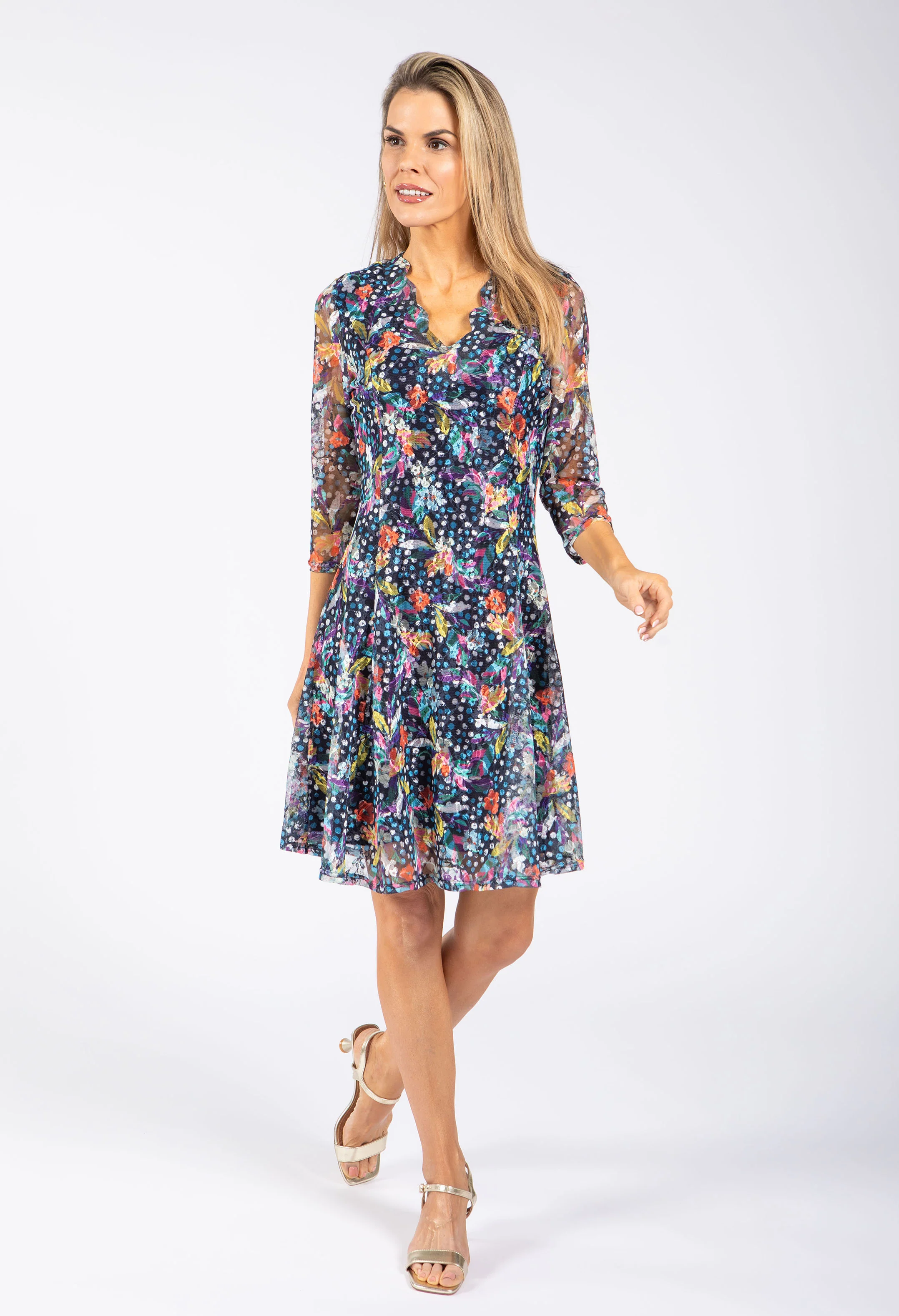 Scalloped Neck Floral Lace Dress - Image 2