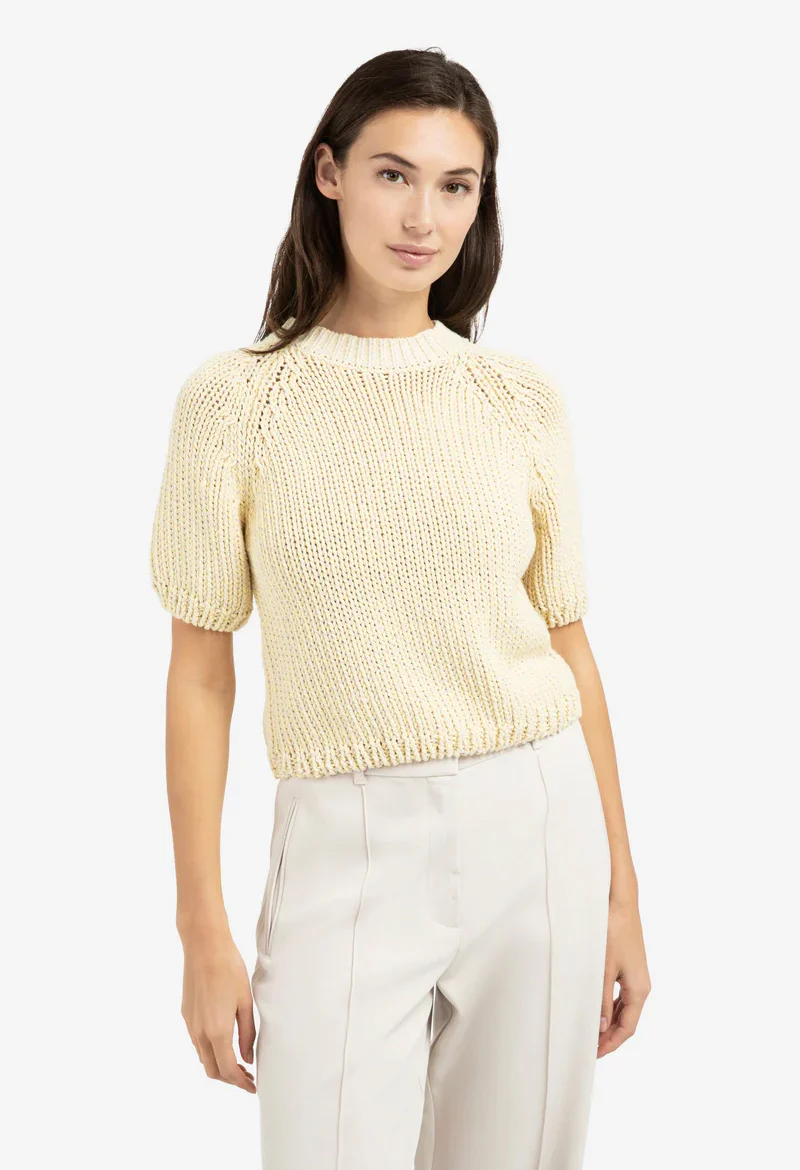 Short Sleeve Chunky knit Jumper - Image 2