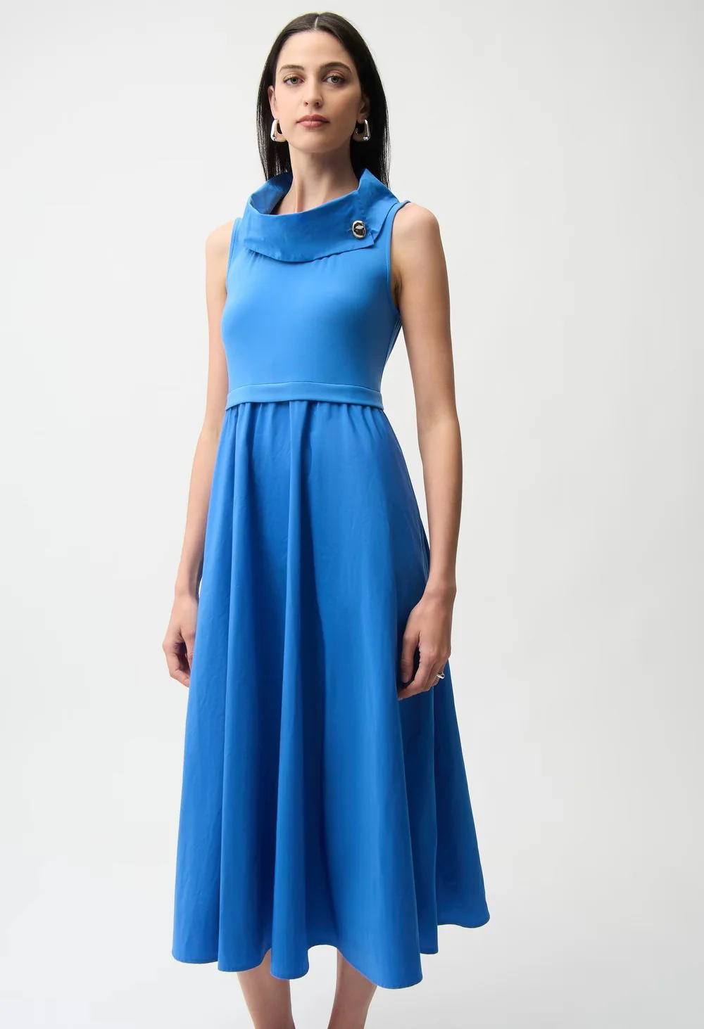 Sleeveless A-line Midi Dress - Image 3