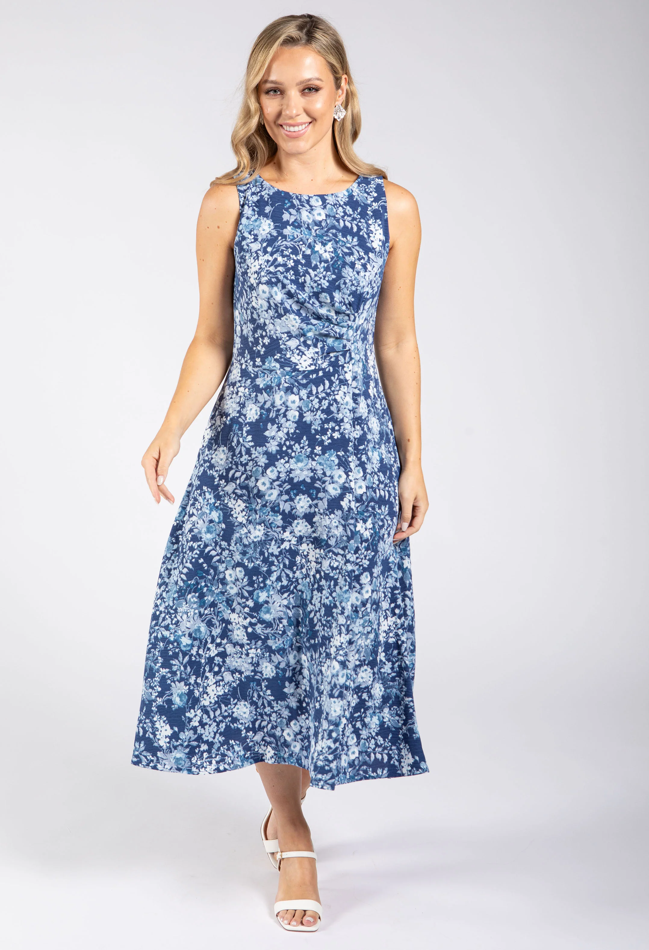 Sleeveless Floral Midi Dress - Image 3