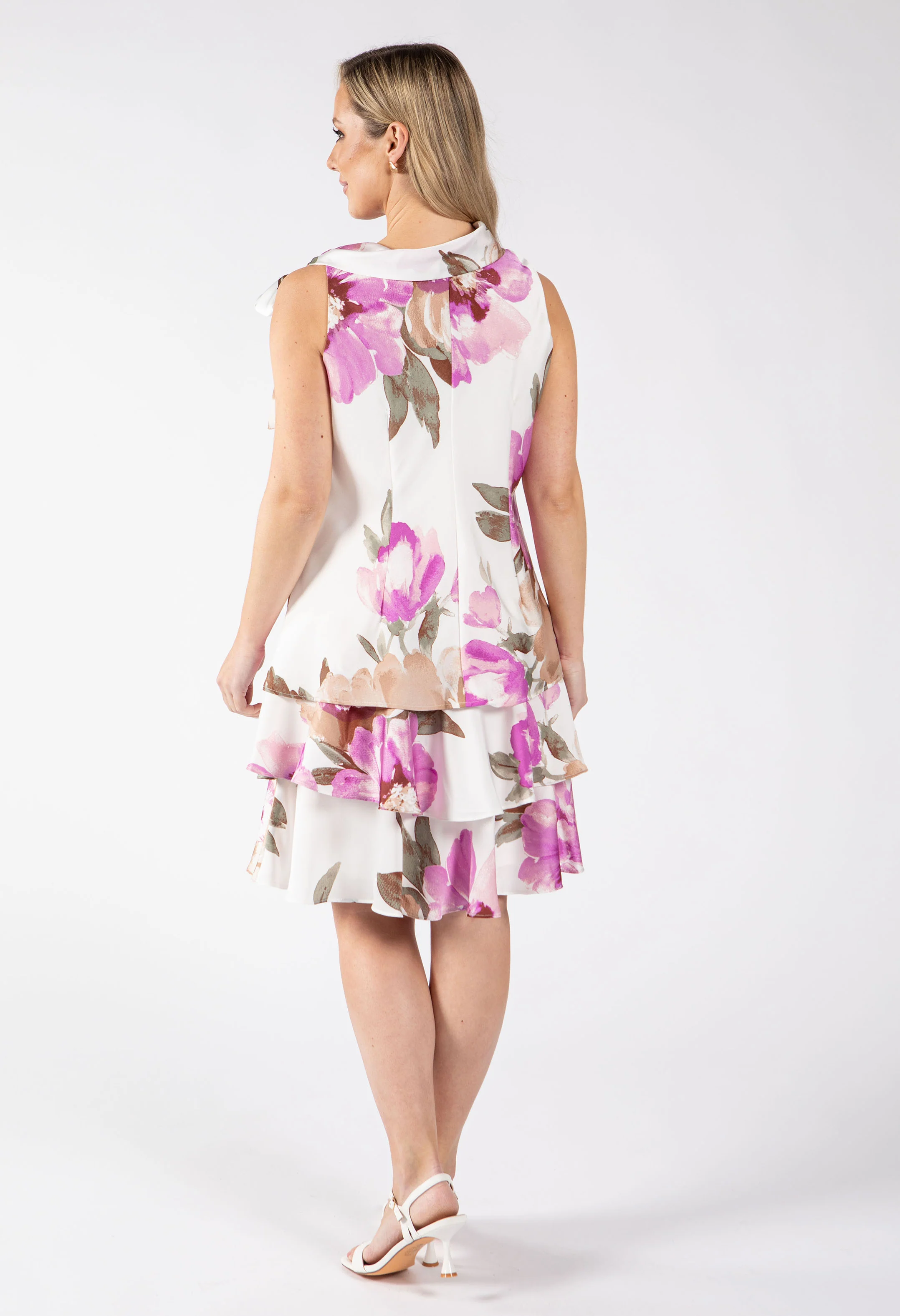 Sleeveless Floral Shift Dress - Image 6