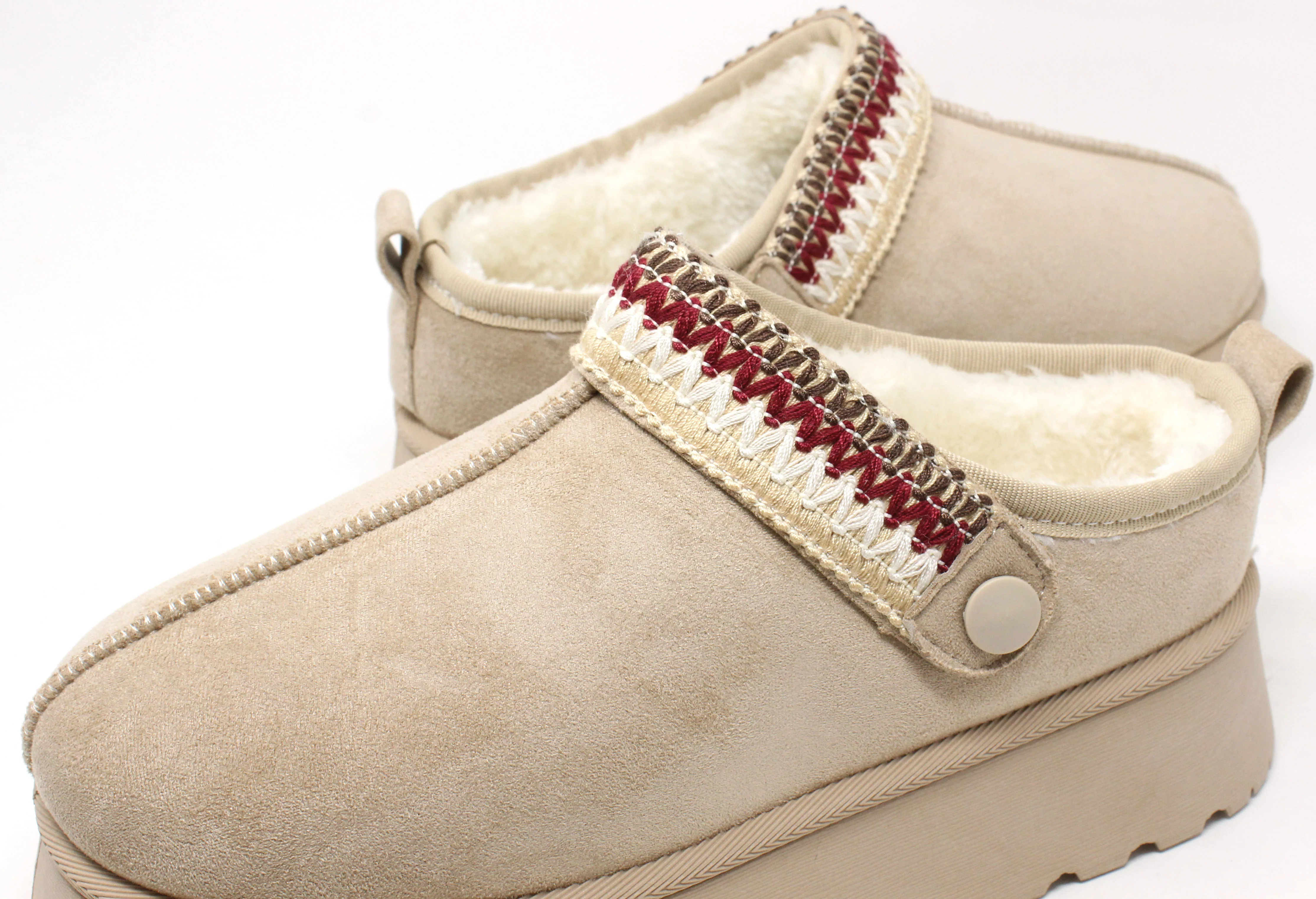Slip On Boot with Trimmed Strap - Image 9