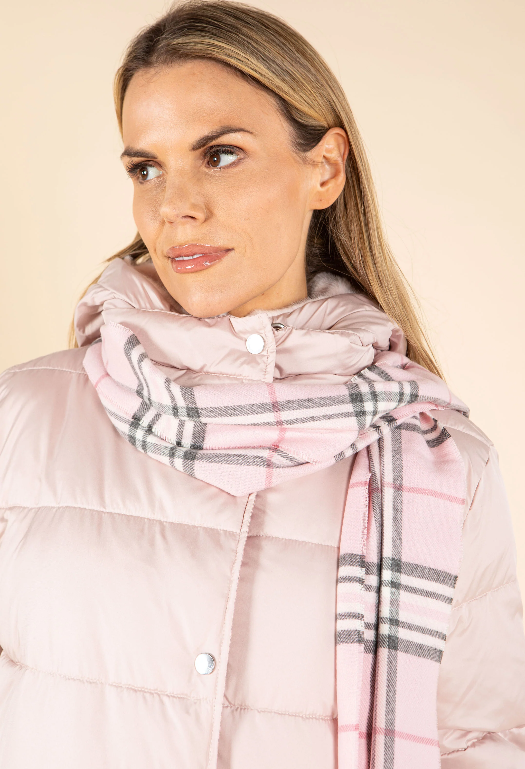 Soft Check Scarf - Image 12