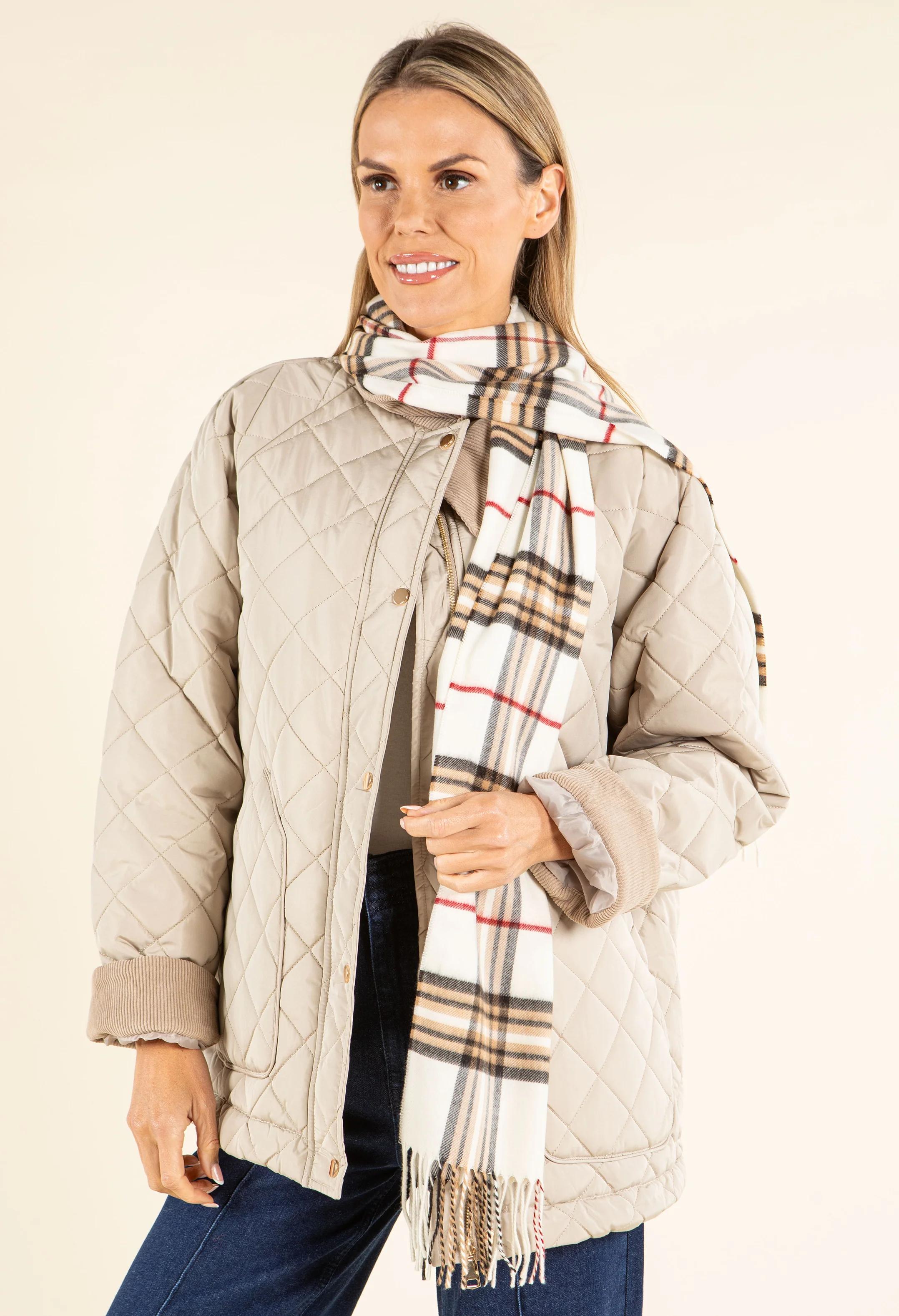 Soft Check Scarf - Image 8