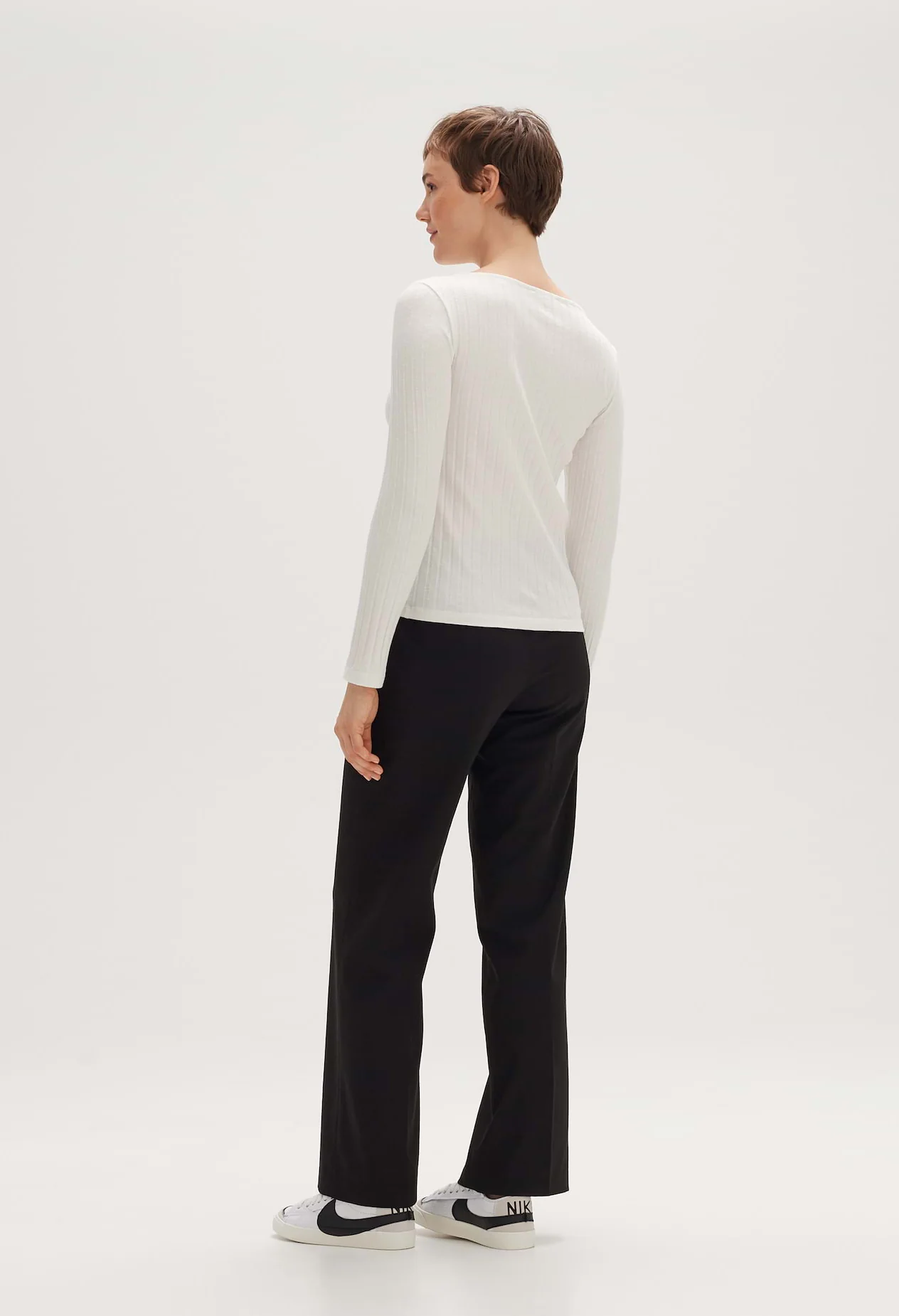 Sovke Long Sleeve Shirt - Image 2
