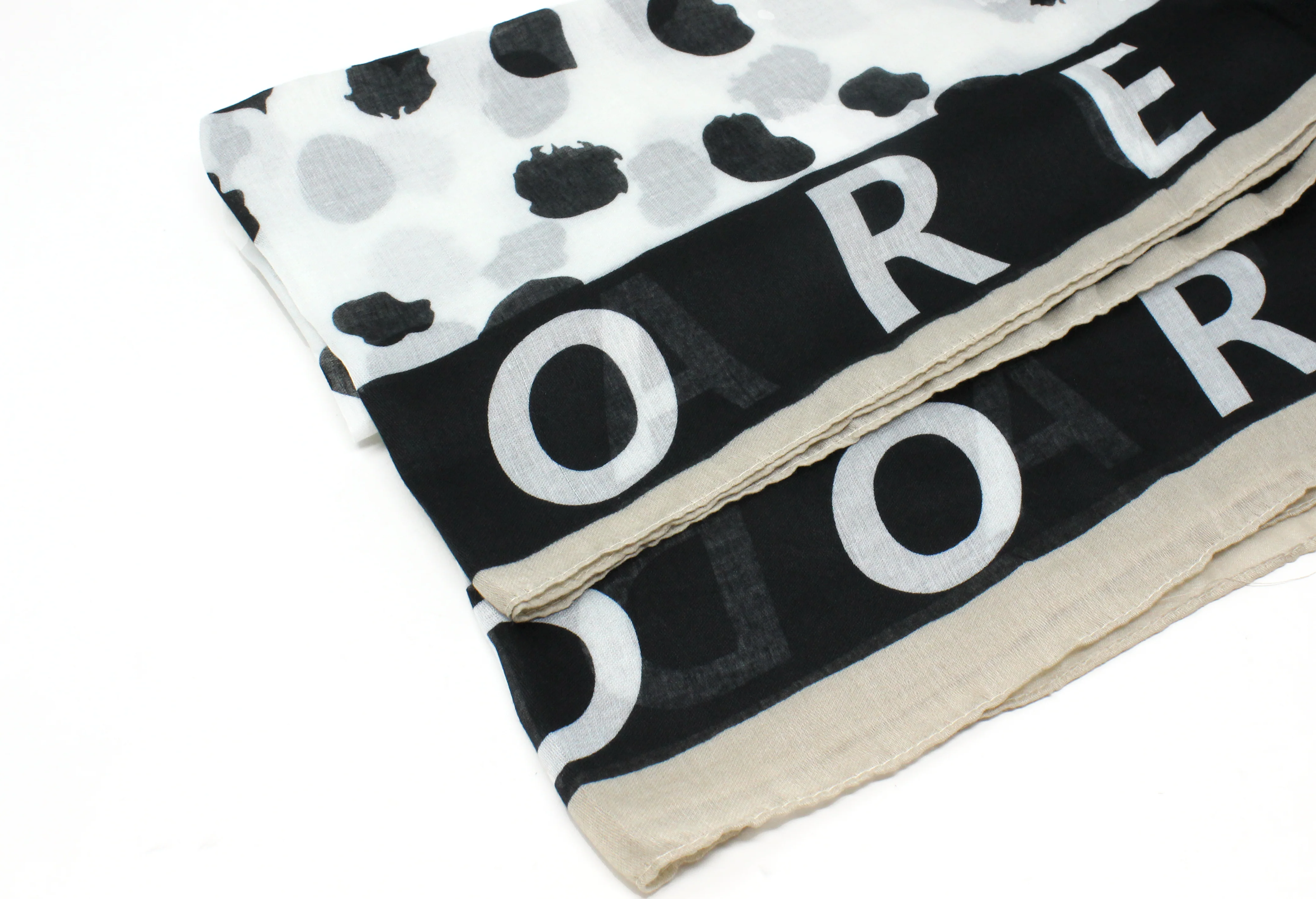 Spotted Print Scarf - Image 12