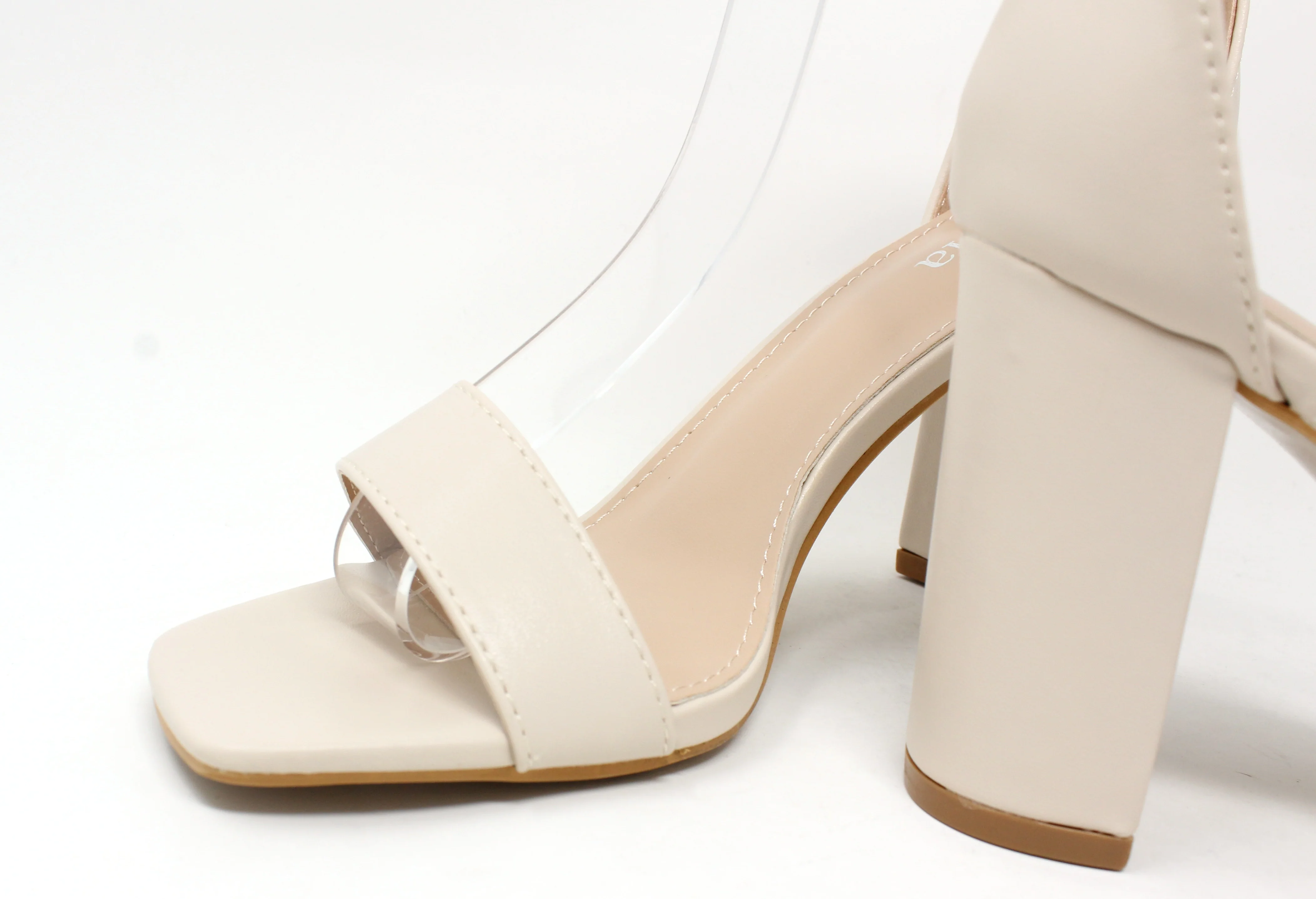 Square Heel - Image 16