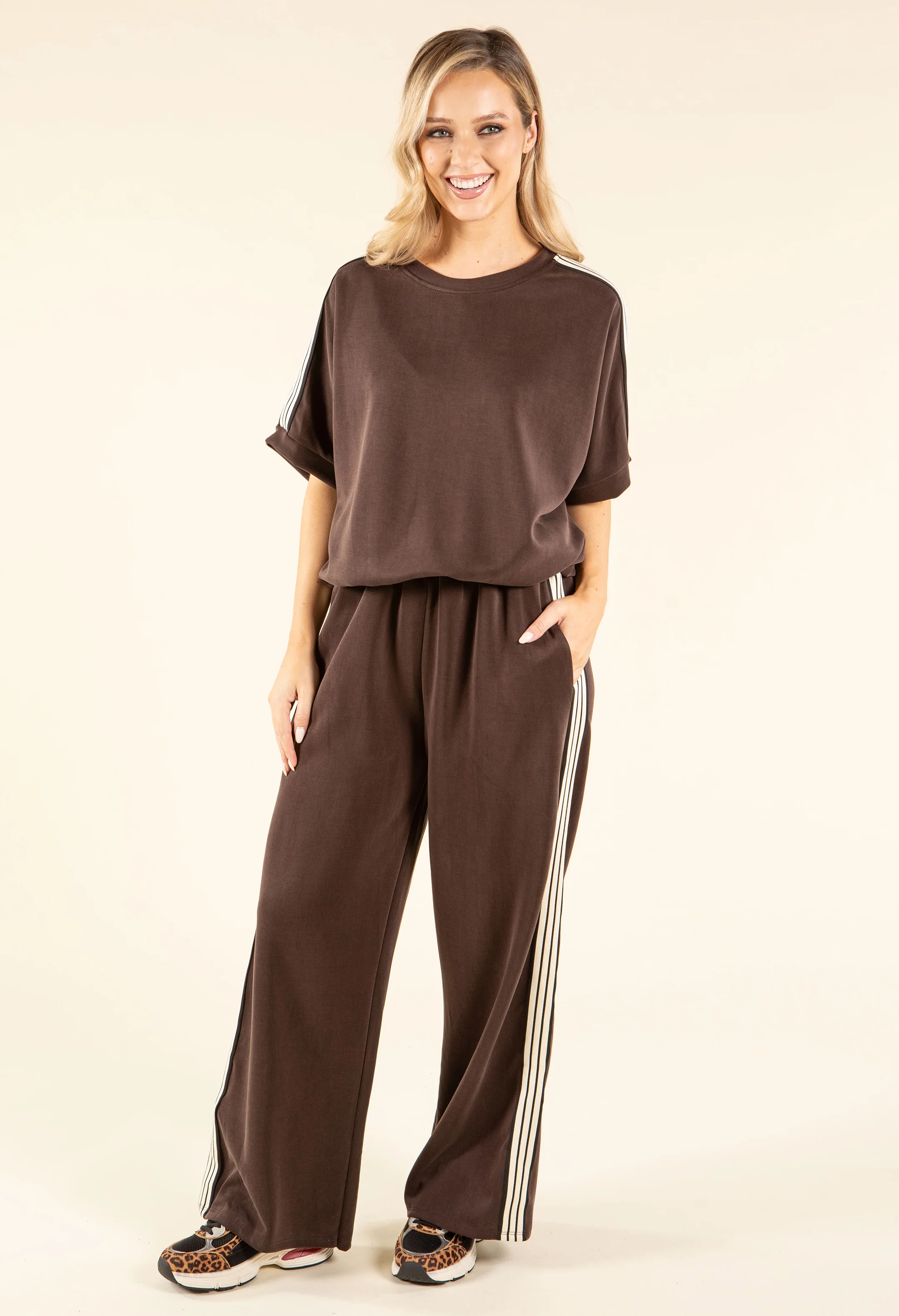 Stripe Detail Wide Joggers - Image 12