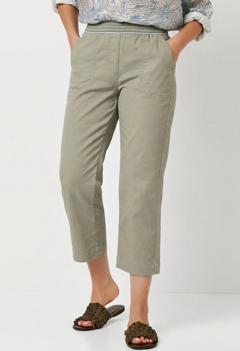 Sue 3/4 Jogpants - Image 5