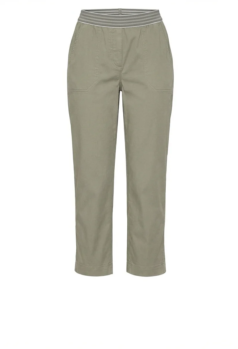 Sue 3/4 Jogpants - Image 8
