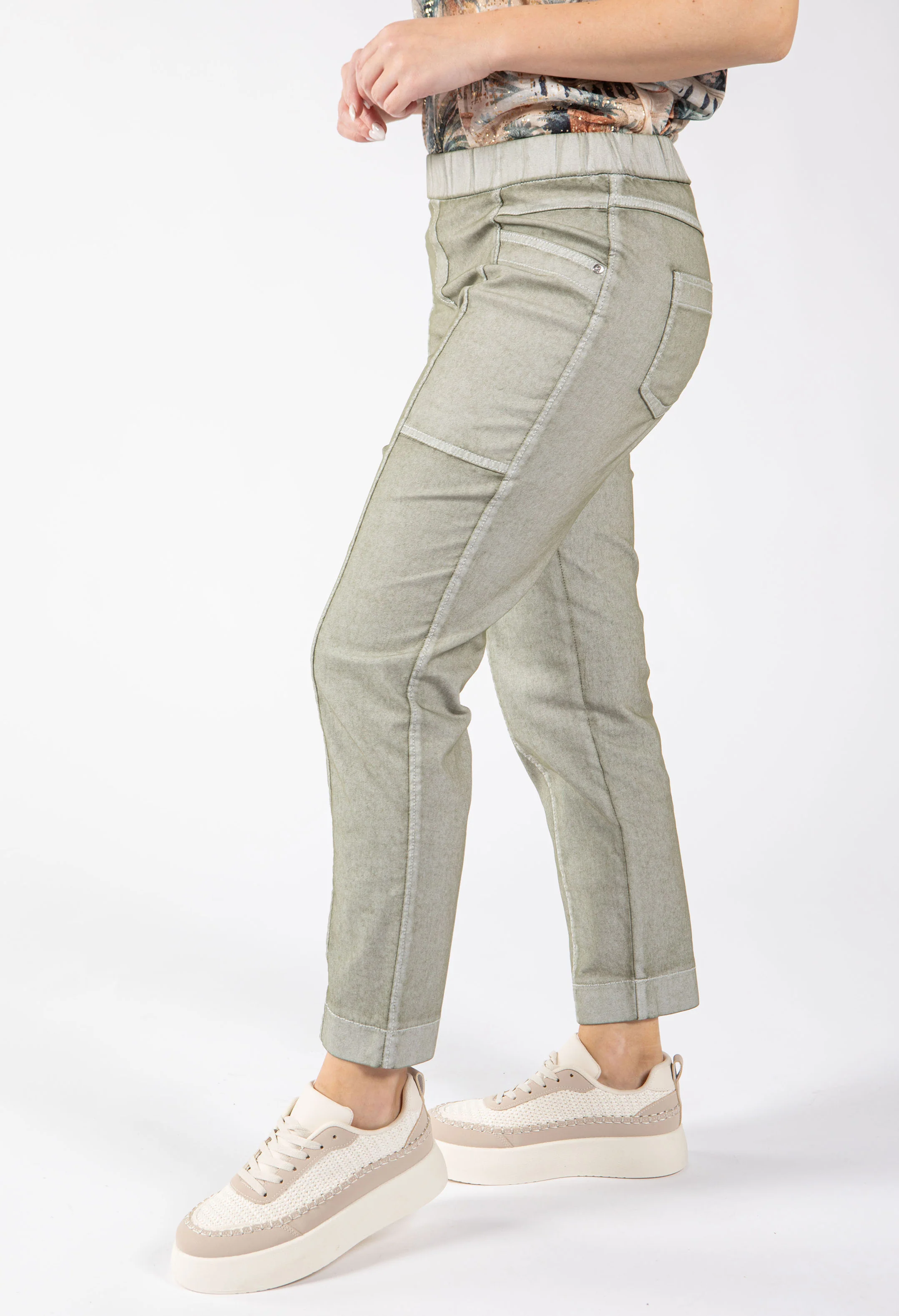 Sue 7/8 Jogpants - Image 4