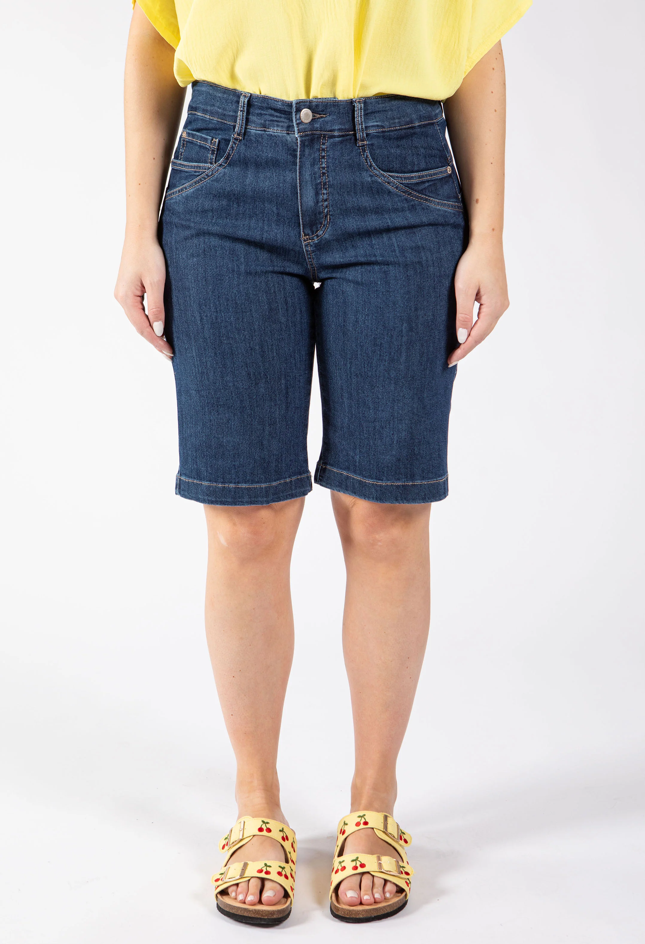 Summer Feeling Denim Bermuda - Image 2