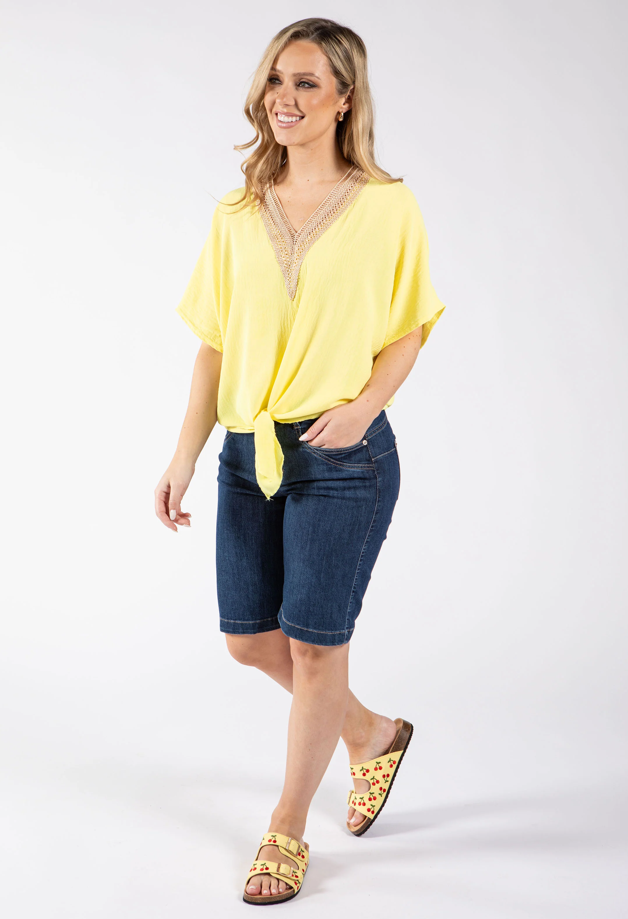Summer Feeling Denim Bermuda - Image 3