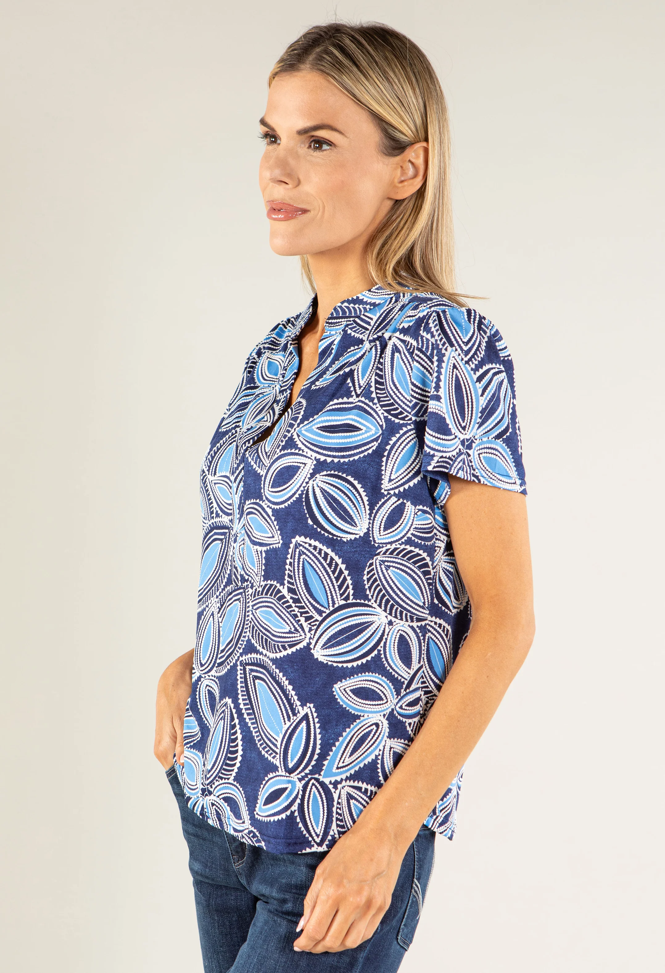 Textured Leaf Print Top - Image 2