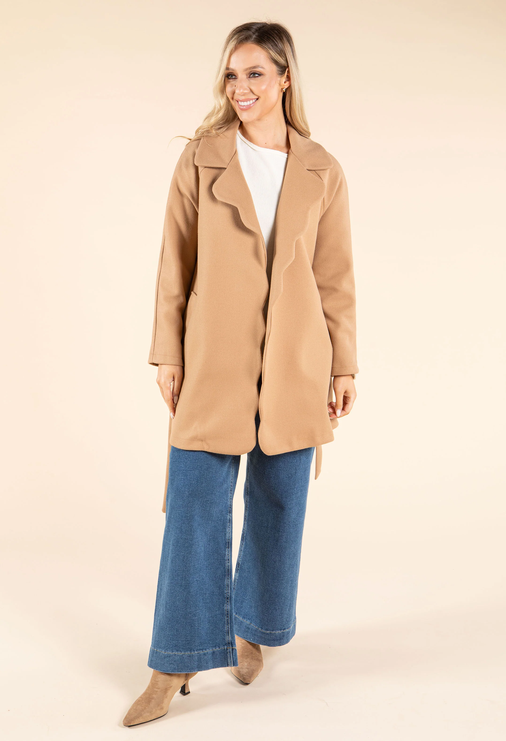 Tie Waist Scallop Detail Coat - Image 5