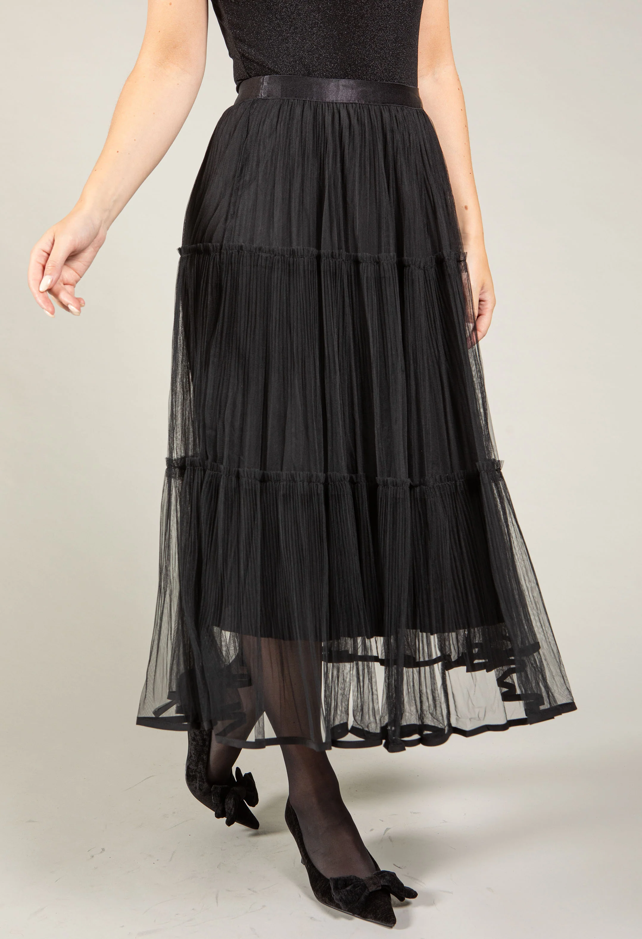 Tiered Hem Tulle Skirt - Image 3