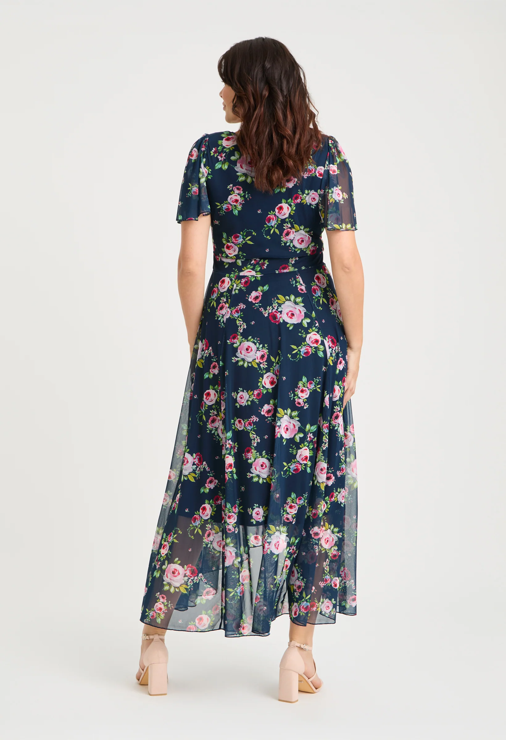 Tilly Angel Sleeve Sweetheart Curve+ Dress - Image 4