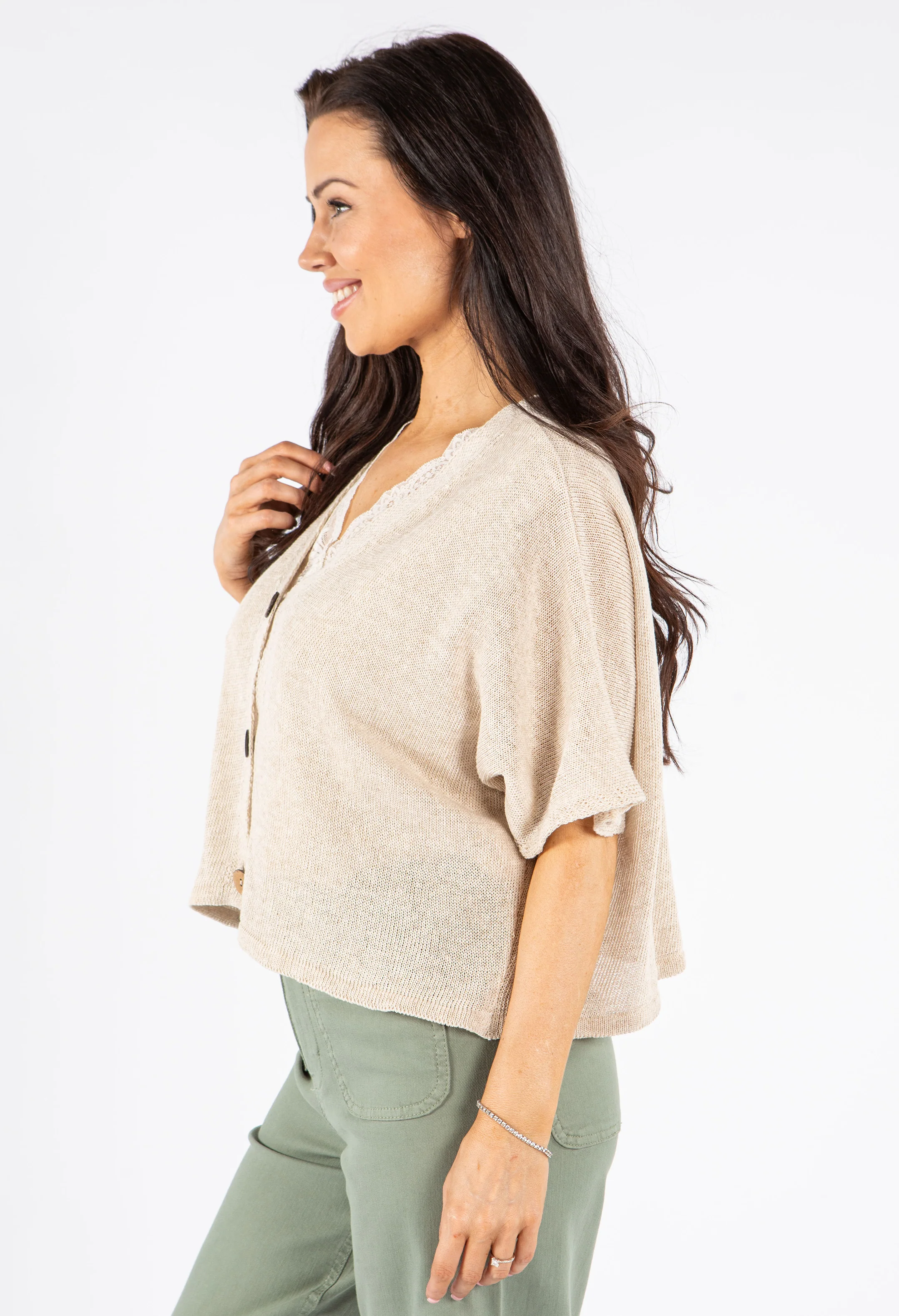 V-Neck Cropped Knit Cardigan - Image 12