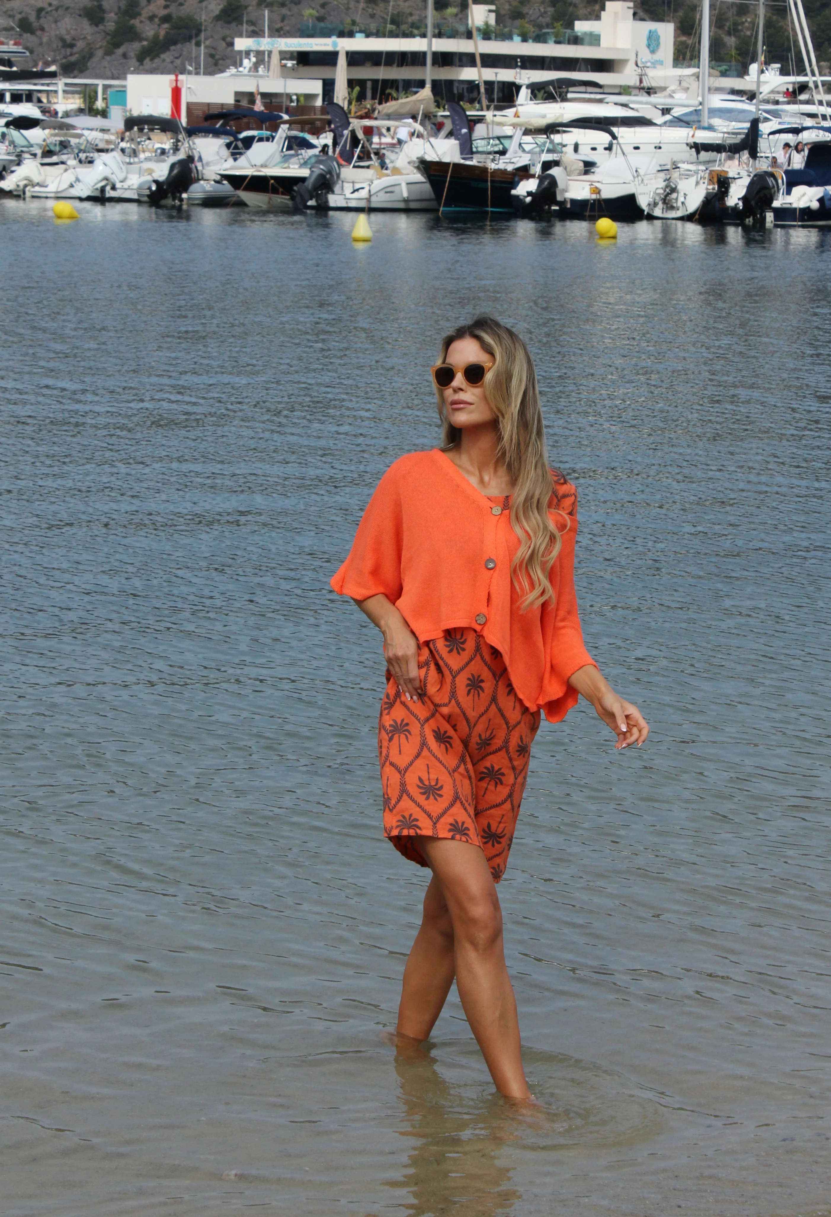V-Neck Cropped Knit Cardigan - Image 6