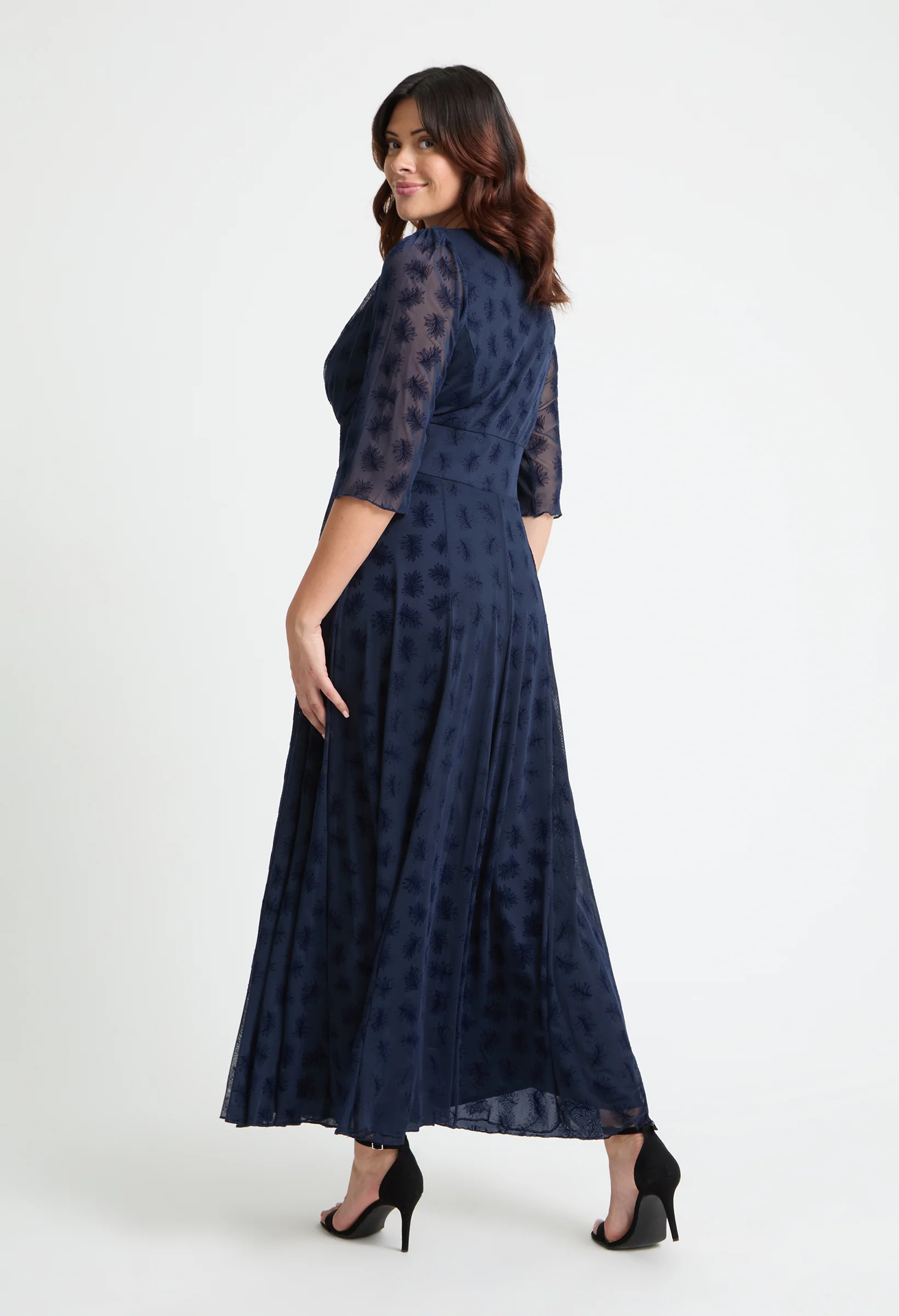 Verity Curve+ Maxi Dress - Image 3