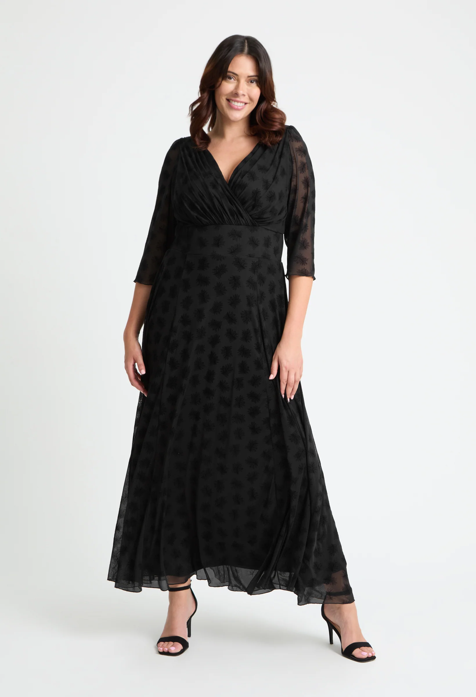 Verity Curve+ Maxi Dress - Image 2