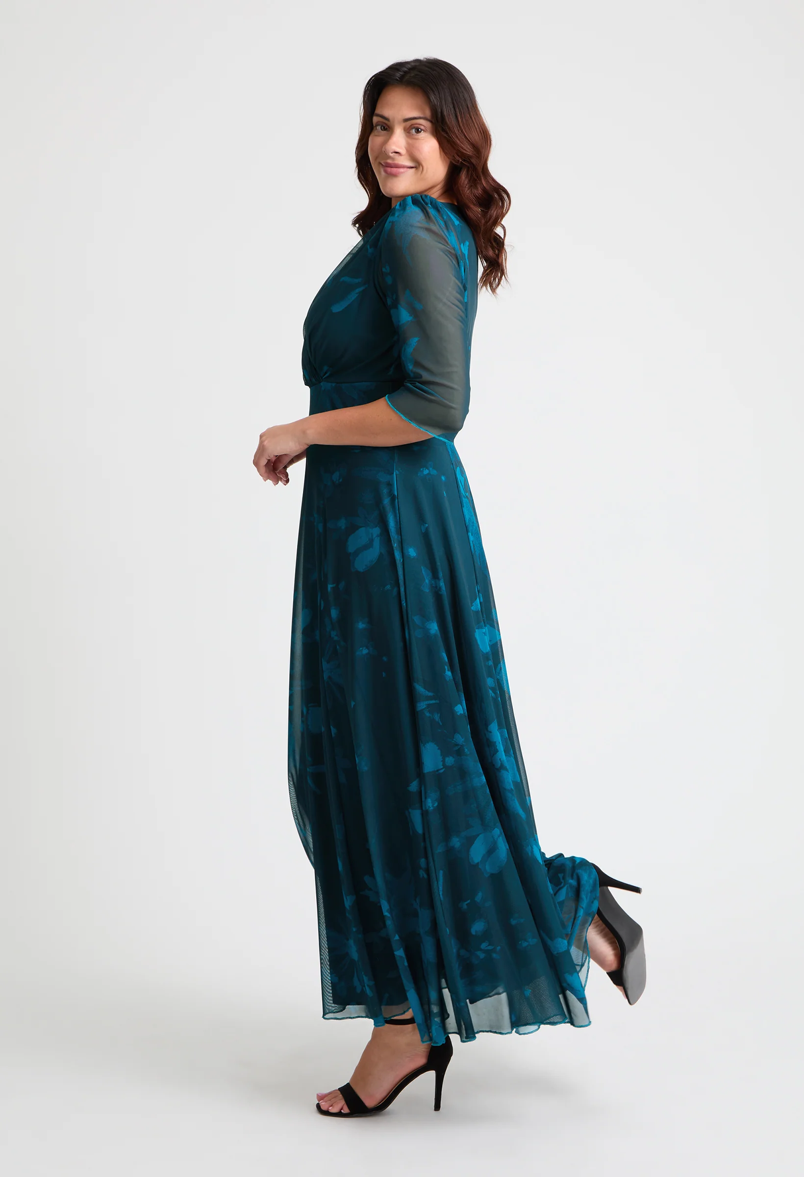 Verity Curve+ Maxi Dress - Image 2