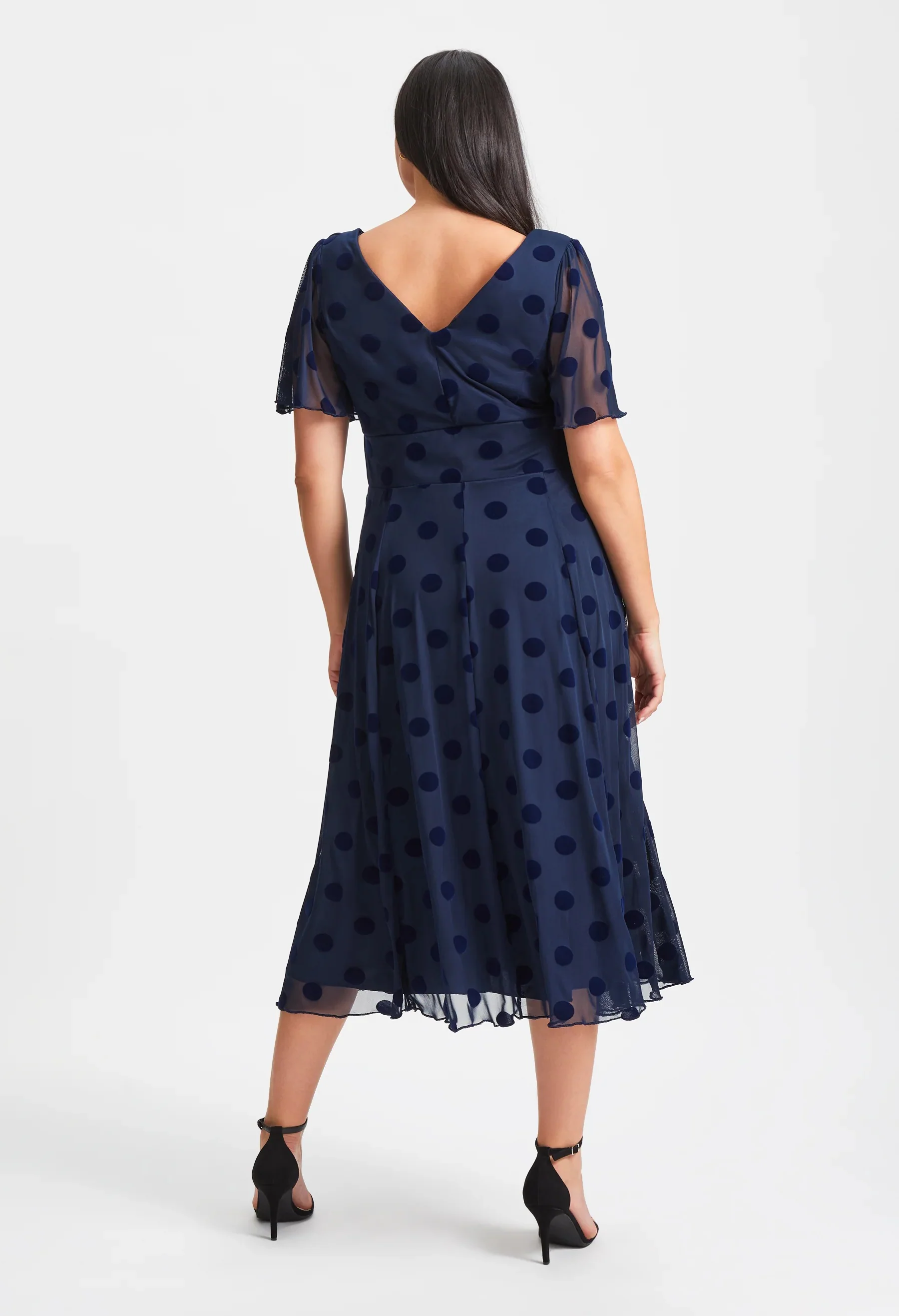 Victoria Angel Sleeve Mesh Midi Curve+ Dress - Image 4