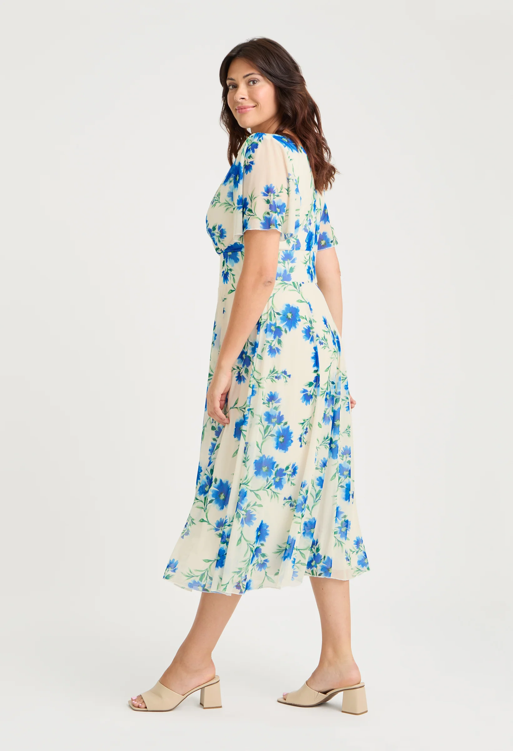 Victoria Angel Sleeve Mesh Midi Curve+ Dress - Image 2