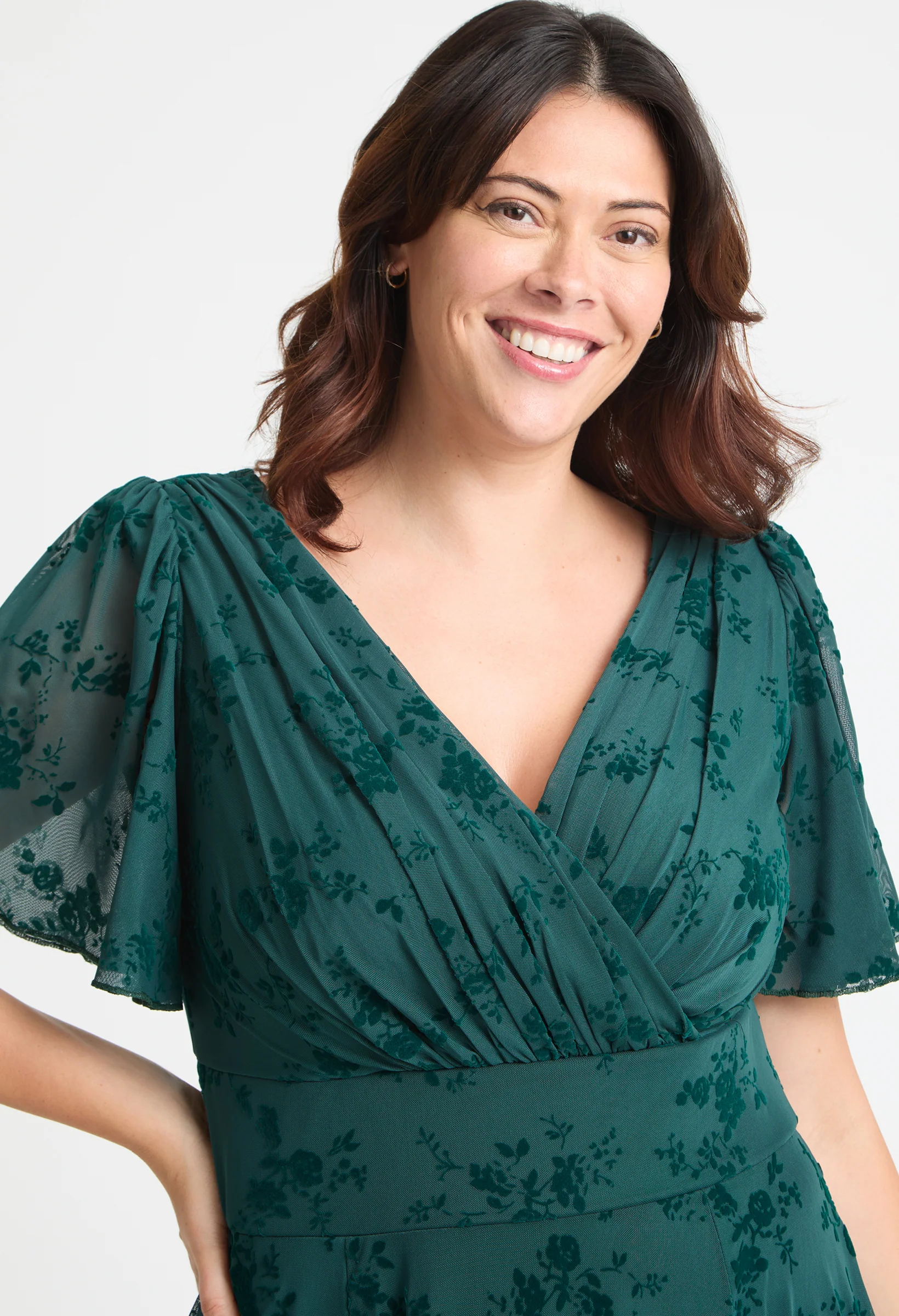 Victoria Angel Sleeve Mesh Midi Curve+ Dress - Image 4