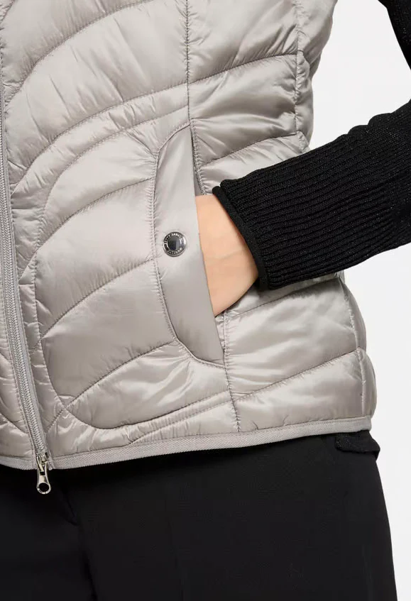 Wadding Quilted Gilet - Image 16