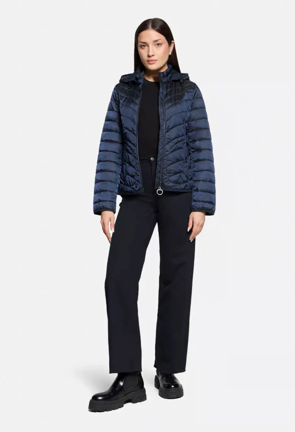 Wadding Quilted Jacket - Image 19
