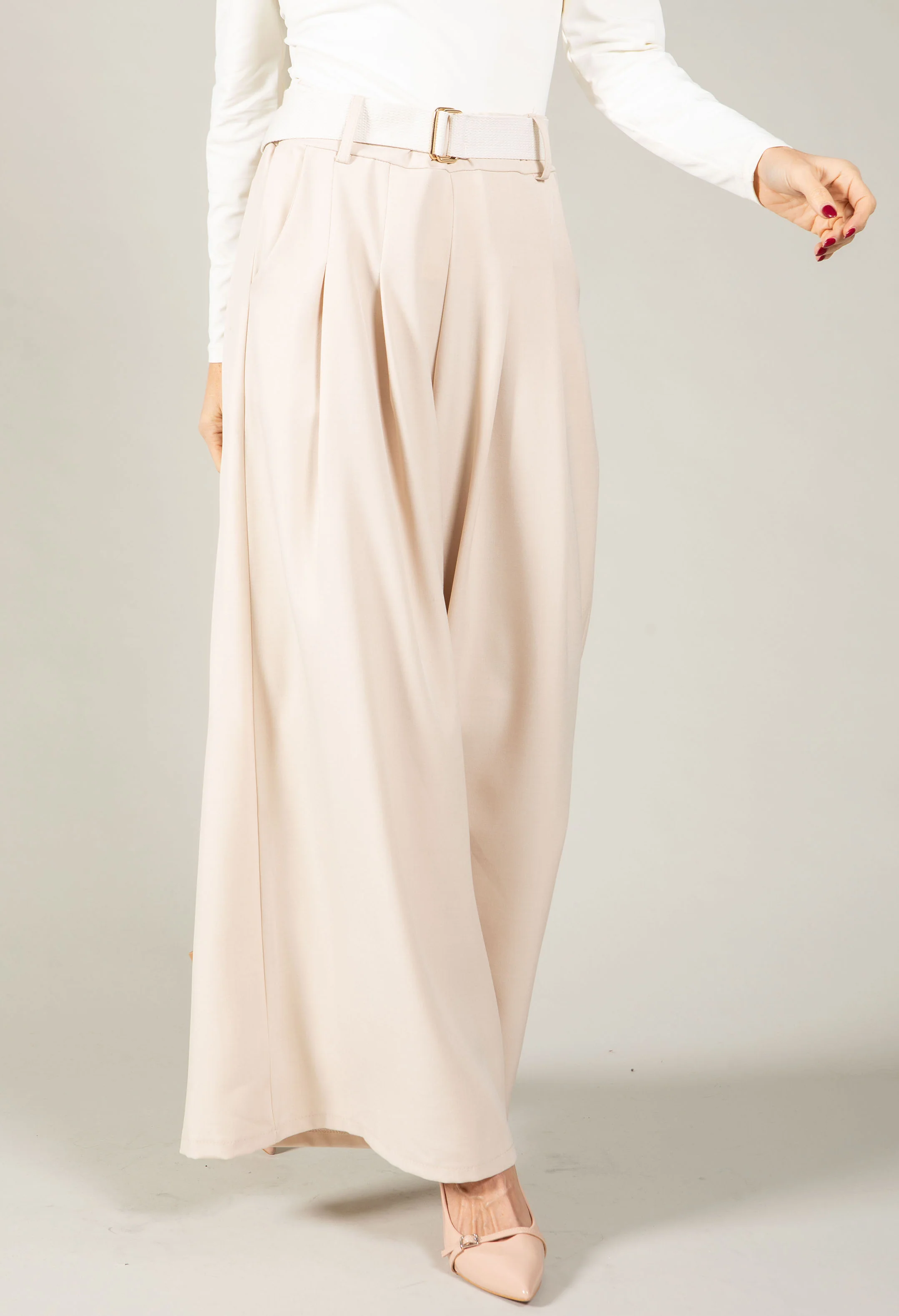 Regular Wide Leg Belted Trousers - Image 8