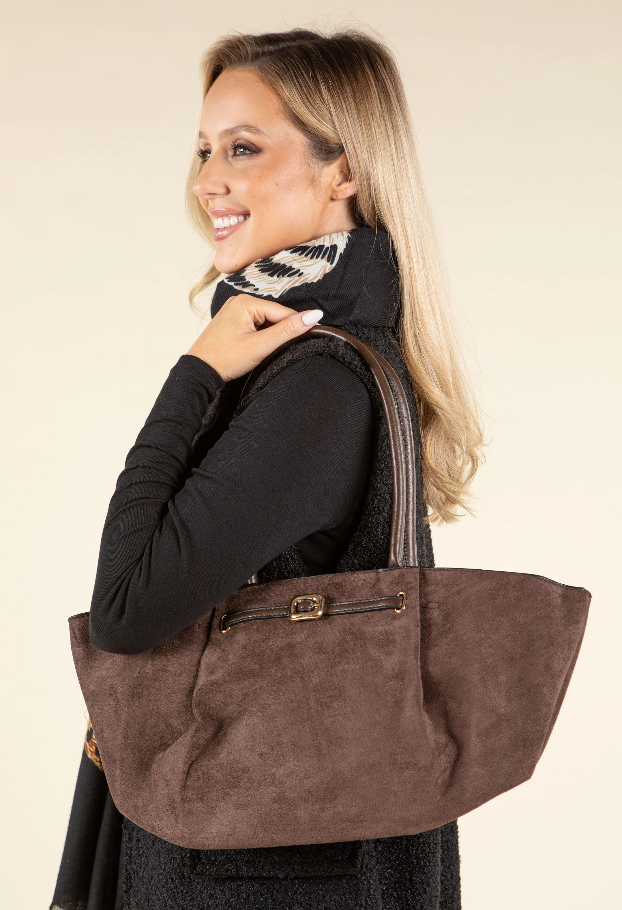 Winged Tote Bag - Image 23