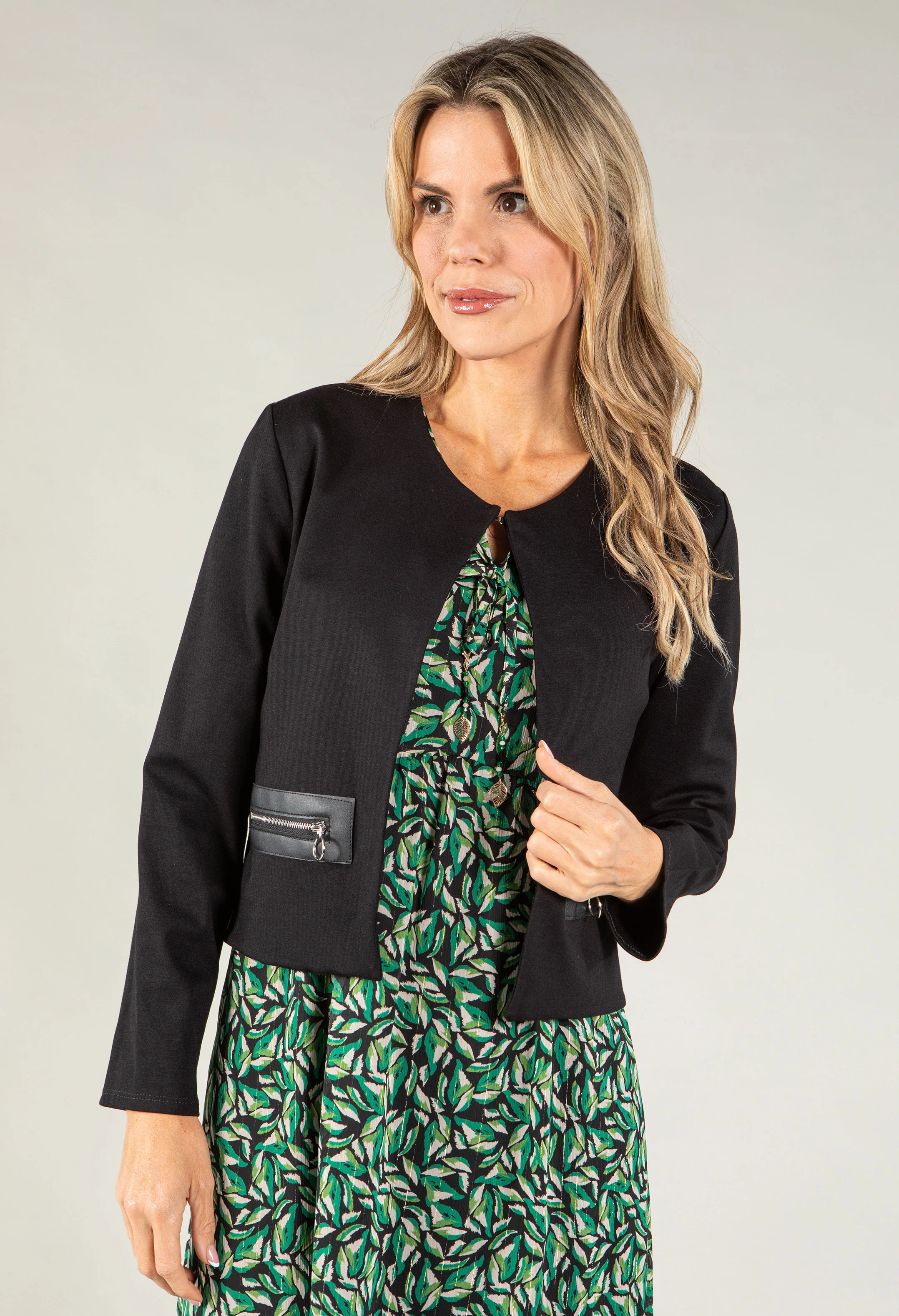 Zip Pocket Detail Jacket - Image 4