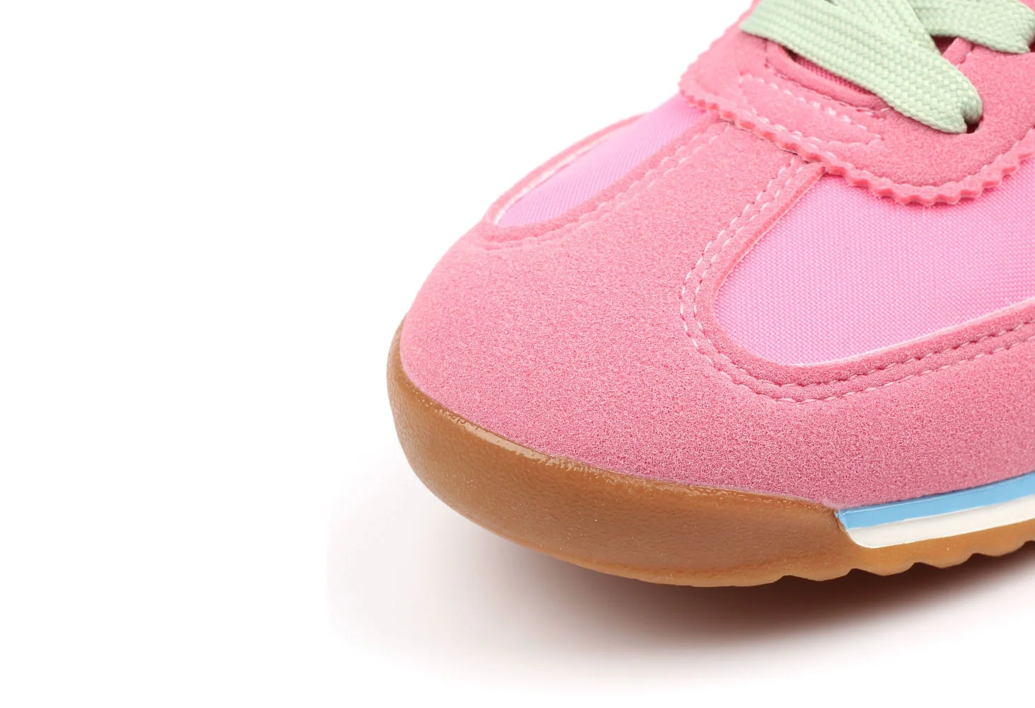 Zoe Trainer - Image 6